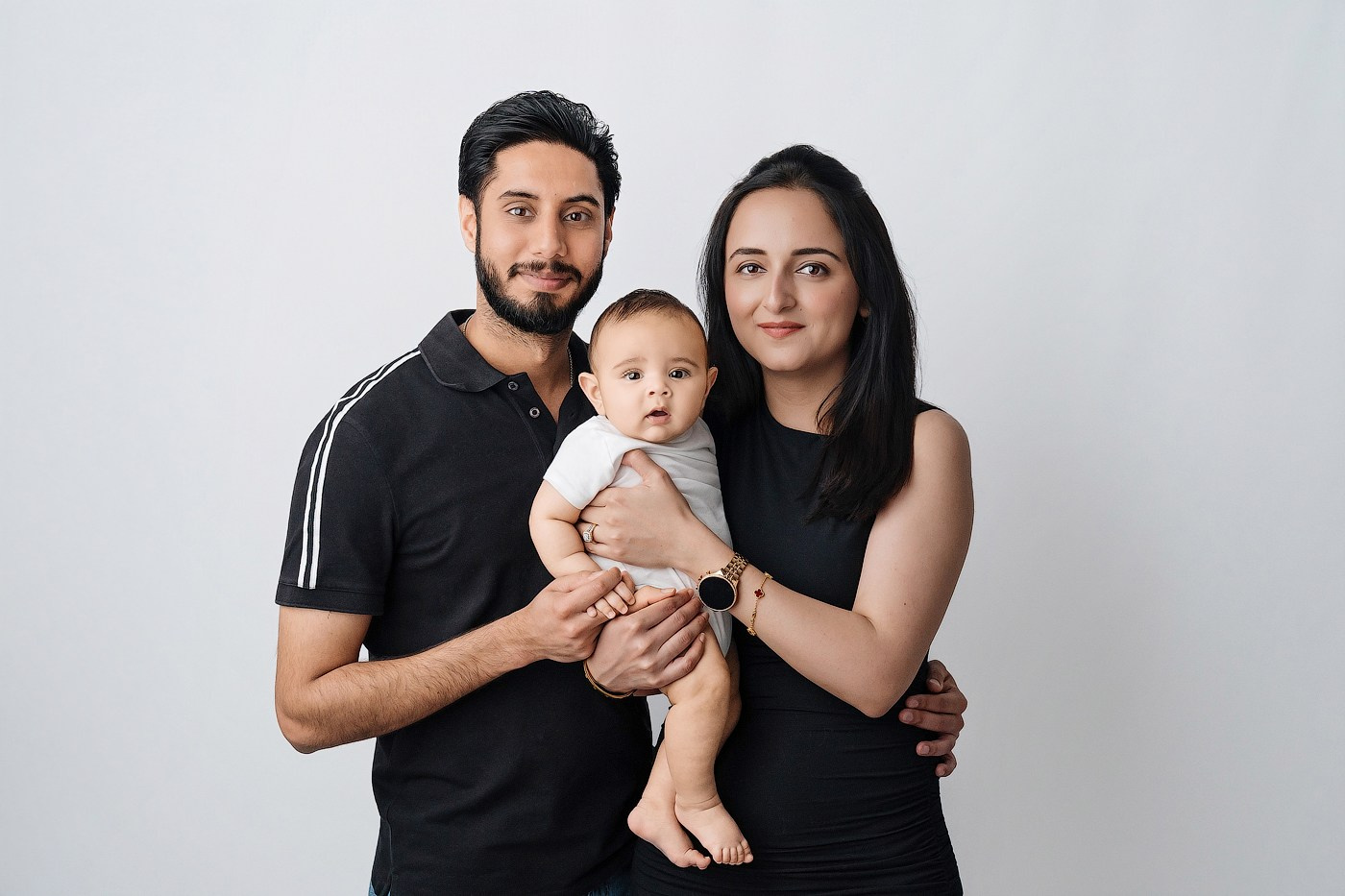 Photo session for 3-12 months babies price guide. Newborn and family photographer. Hills District. Sydney