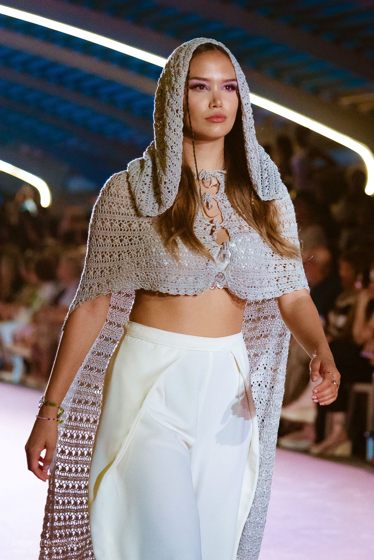 Reportaje del Fin de Semana de Torrevieja 2024 — Fotógrafo de Desfiles de Moda en España, Andrey Lukovnikov