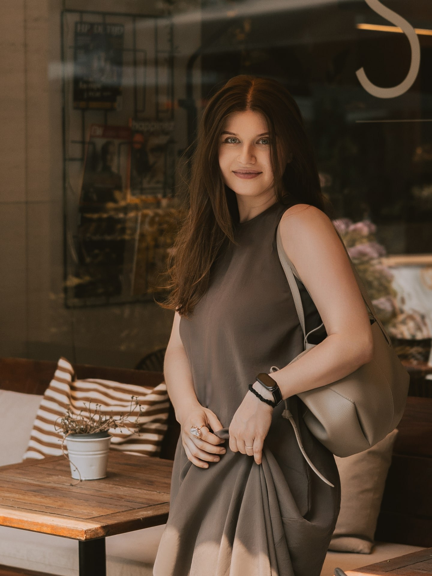 Café Stroll — Lifestyle Portrait Session in Rotterdam. Romantic & Soulful Photography by Natalia Olhova in Rotterdam