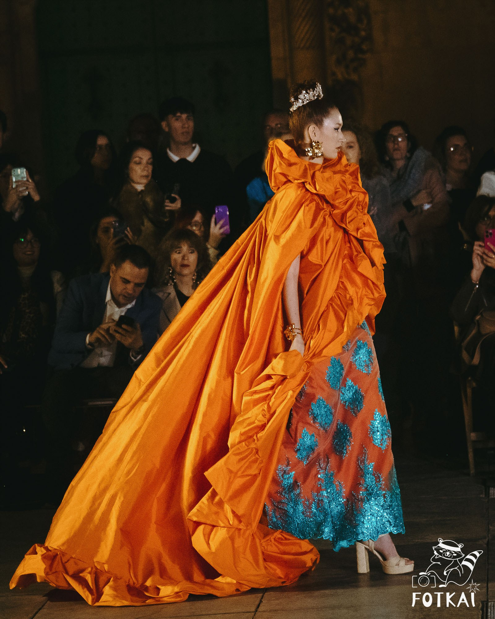 Alicante Fashion Week 2025 — фото, подиум и стиль Испании от FOTKAI