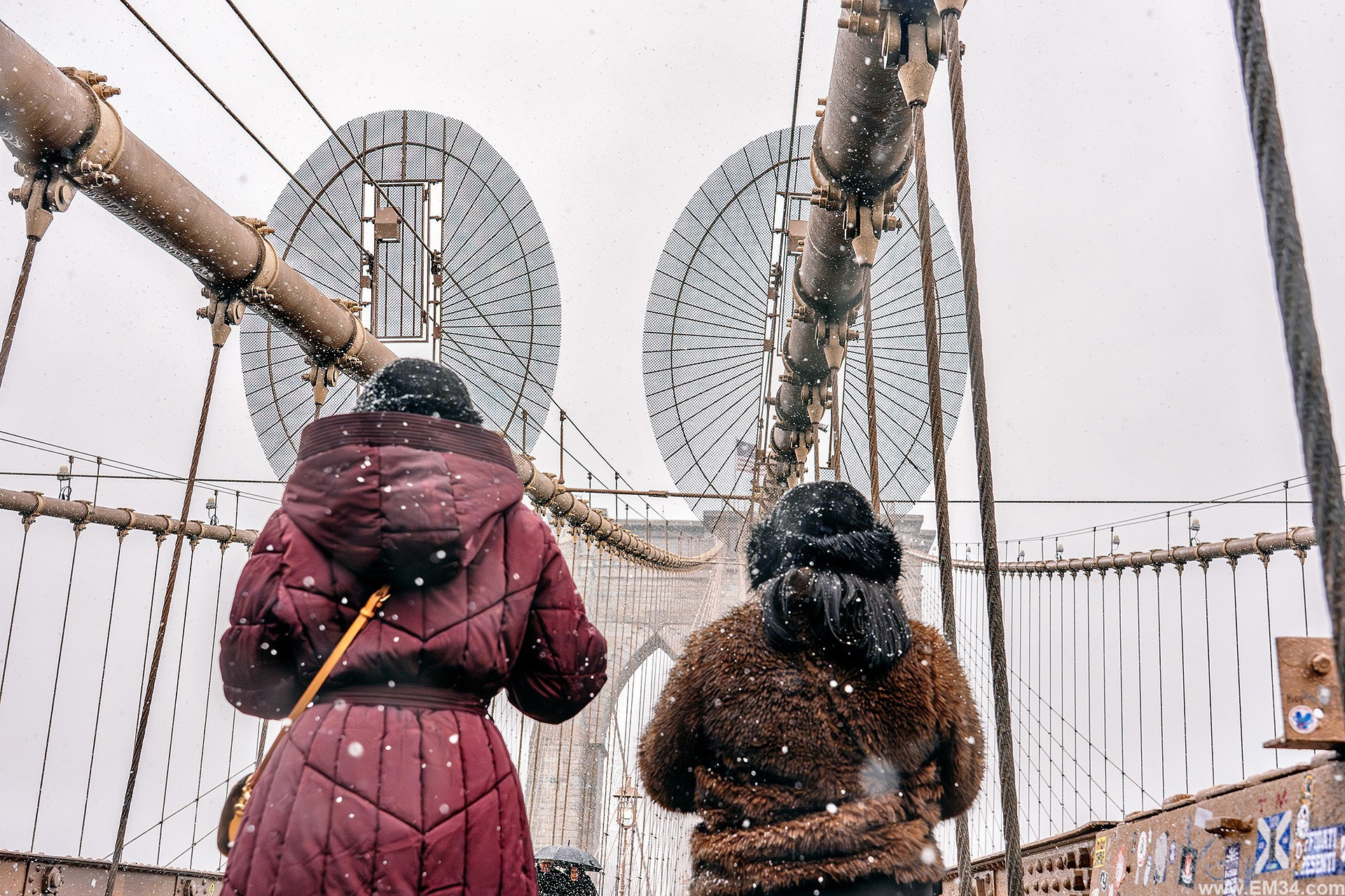 Manhattan Snowfall Street Photography — Wall Street to Brooklyn Bridge, Quiet Winter Mood Before NYC Snowstorm. Emin Kuliyev — Award-Winning Wedding Photojournalist NYC & USA | Best Wedding Photographer Known for Candid, Timeless Moments