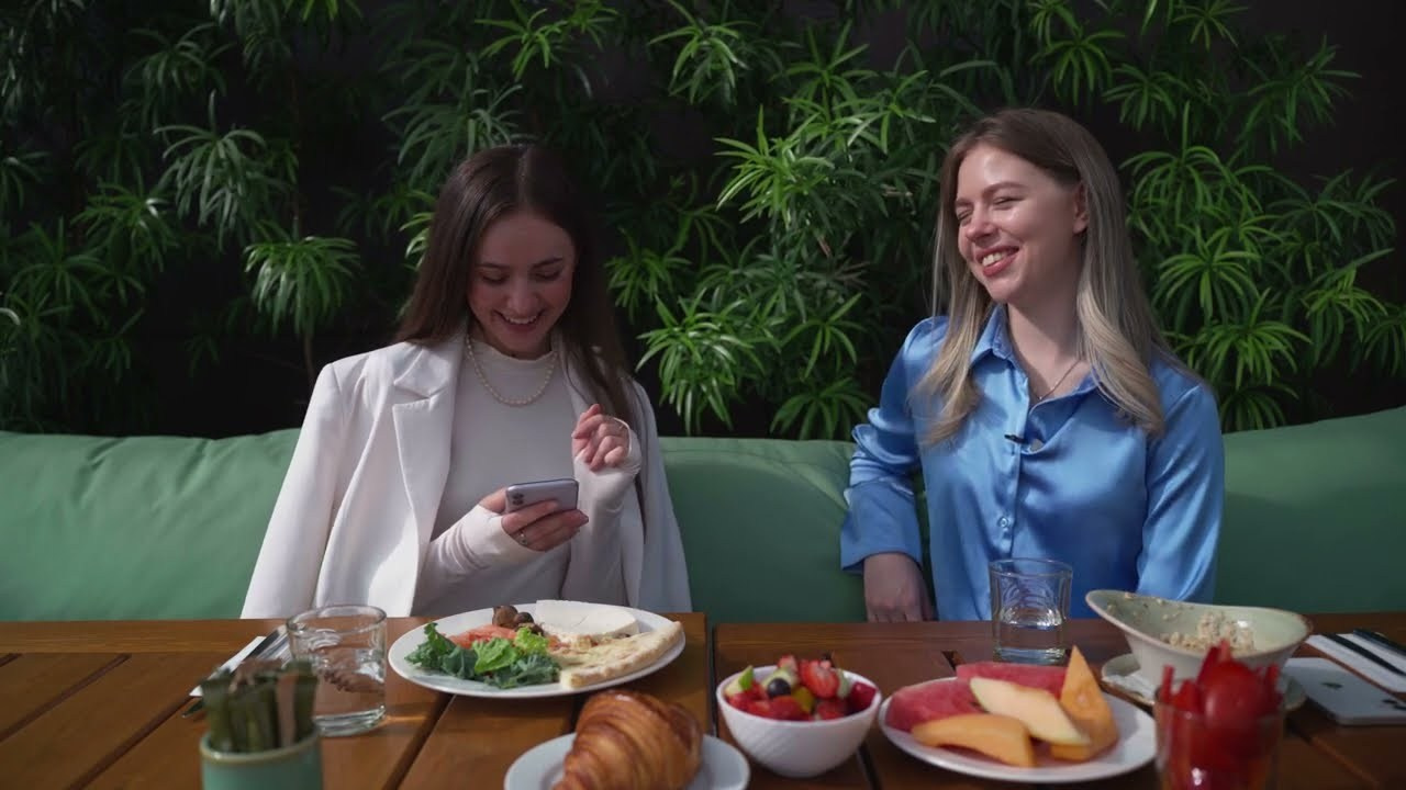 Interview & Talking Head