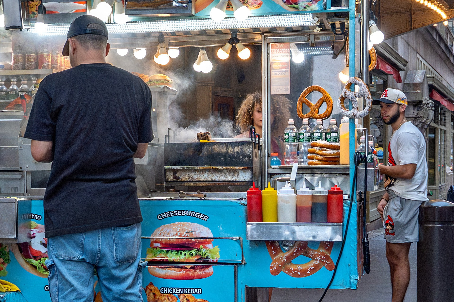Dominican Day Parade NYC Photos — Sony A9 III + 16-35mm GM Lens Capturing 42nd to 55th Street in Stunning Street Photography. Emin Kuliyev — Award-Winning Wedding Photojournalist NYC & USA | Best Wedding Photographer Known for Candid, Timeless Moments
