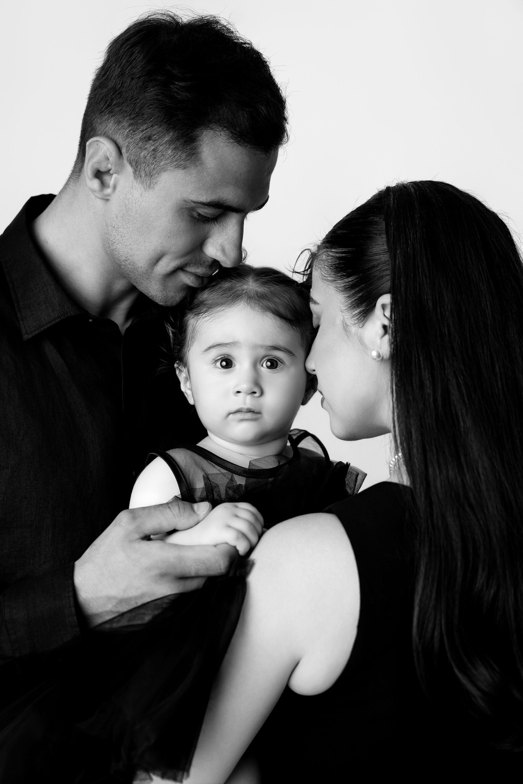 Minimalist Birthday Photoshoot in Berlin