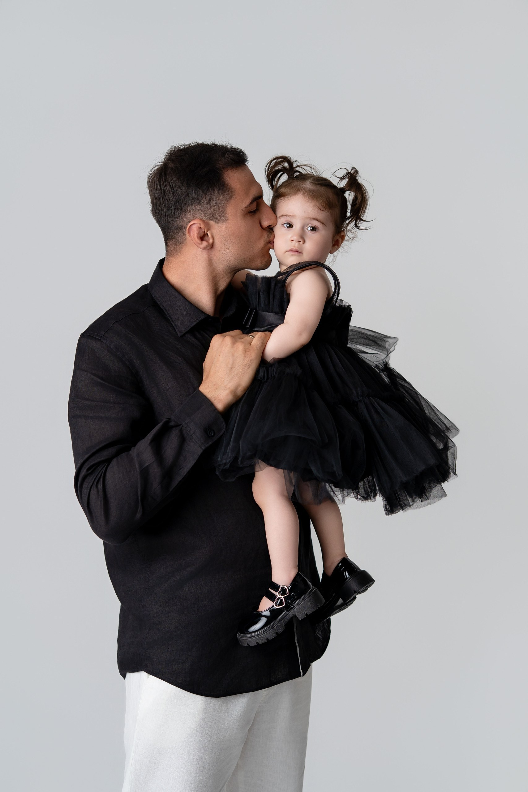 Minimalist Birthday Photoshoot in Berlin