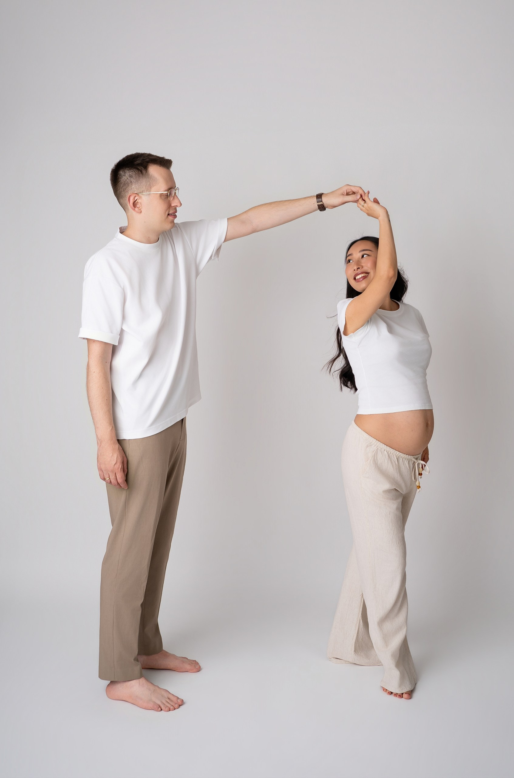 Babybauchshooting in Berlin – Elegant & Natürlich