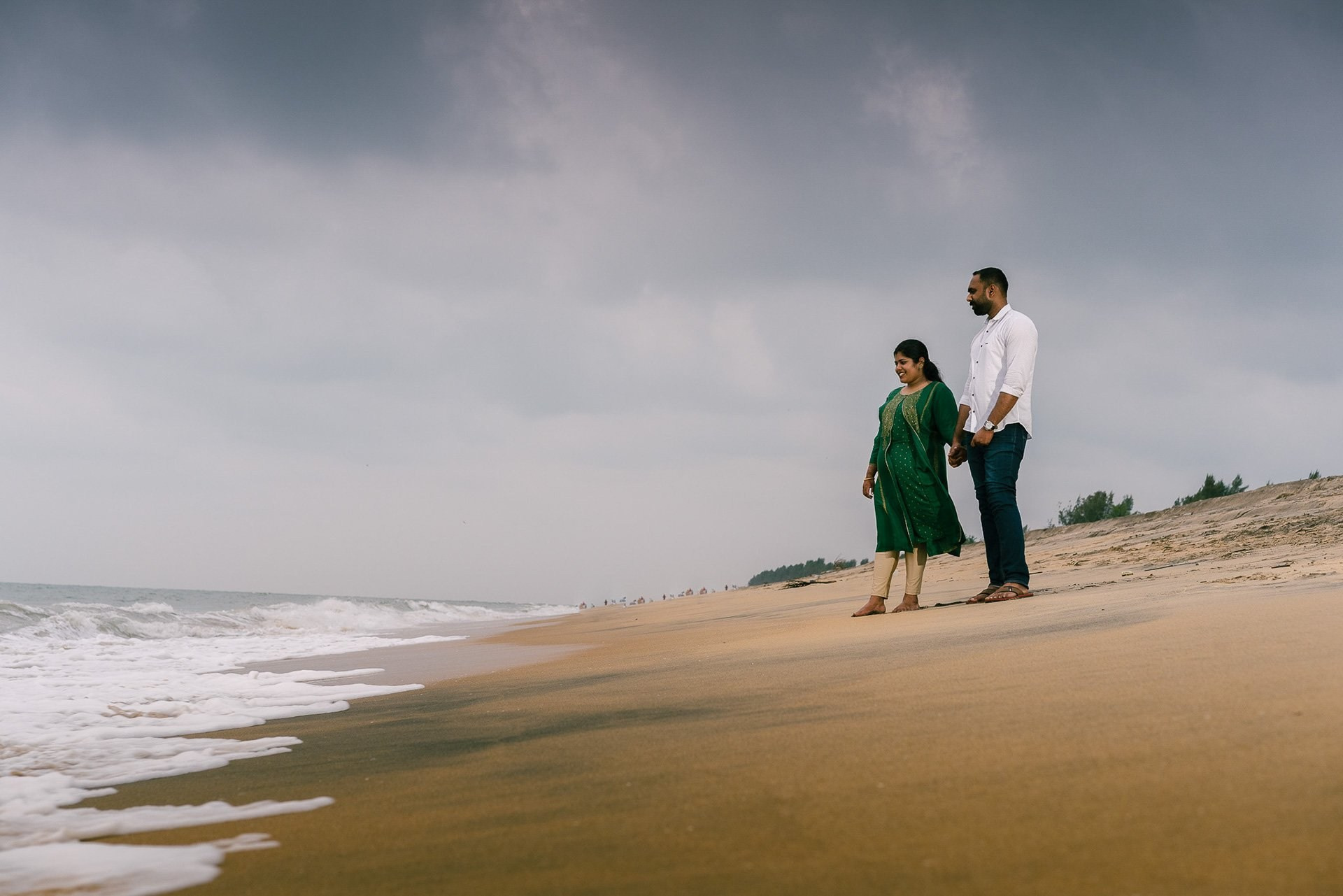Engagement & Pre-Wedding Portraits in Thrissur, Kerala | ONEIRO