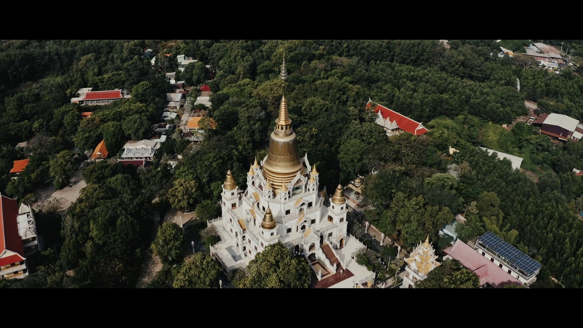 Wedding Film | Cinematic Wedding Videography | SaigonWedding Present