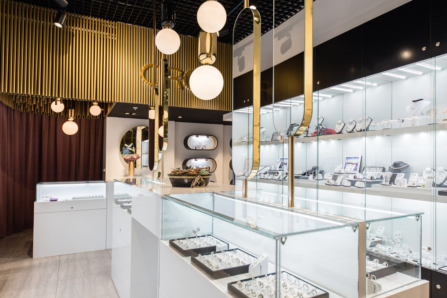ORO JEWELRY STORE. Дизайн интерьера и 3D-визуализация | AB Design Buro