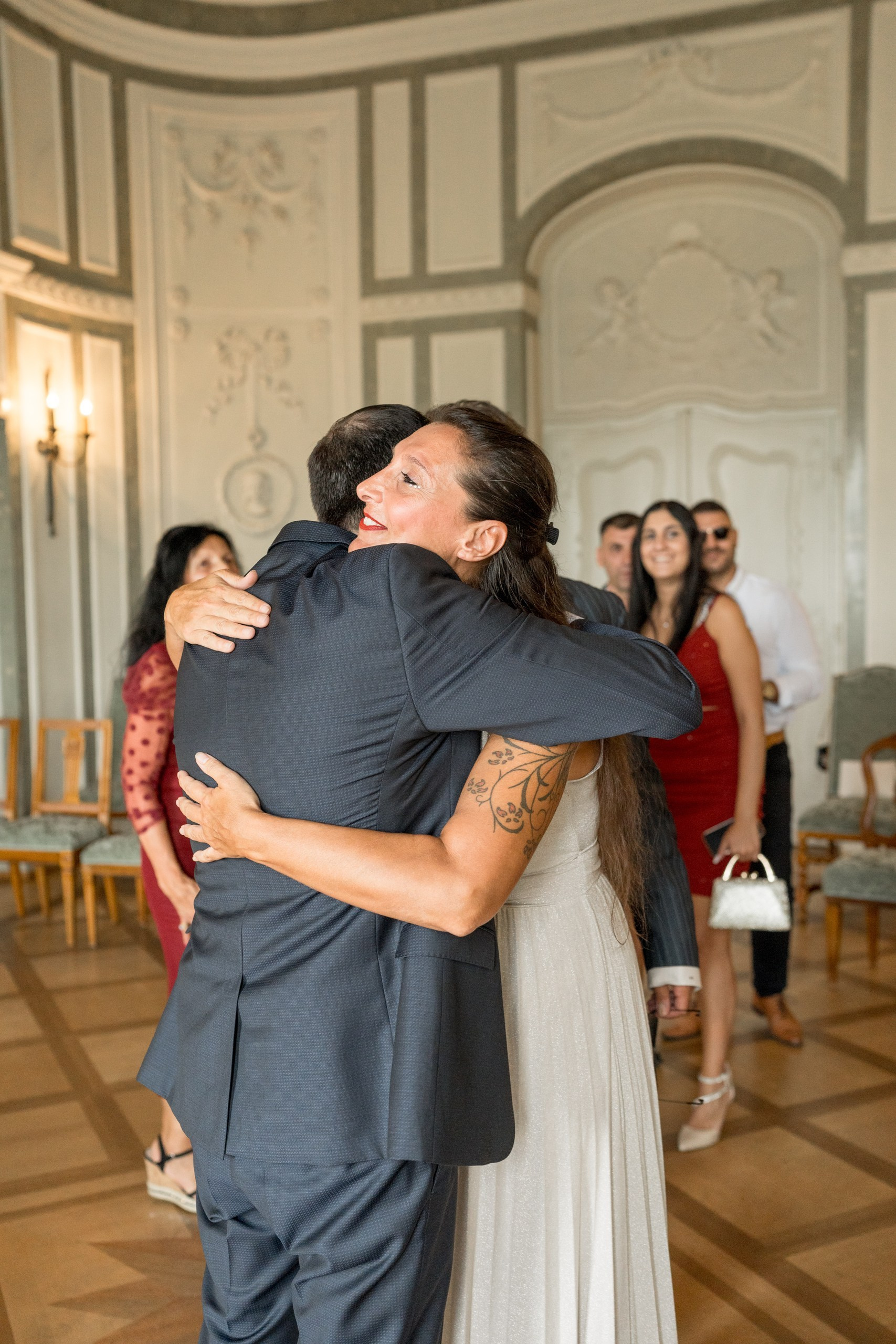 Civil Wedding in Frankfurt-Höchst — Photos at Bolongaro Palace
