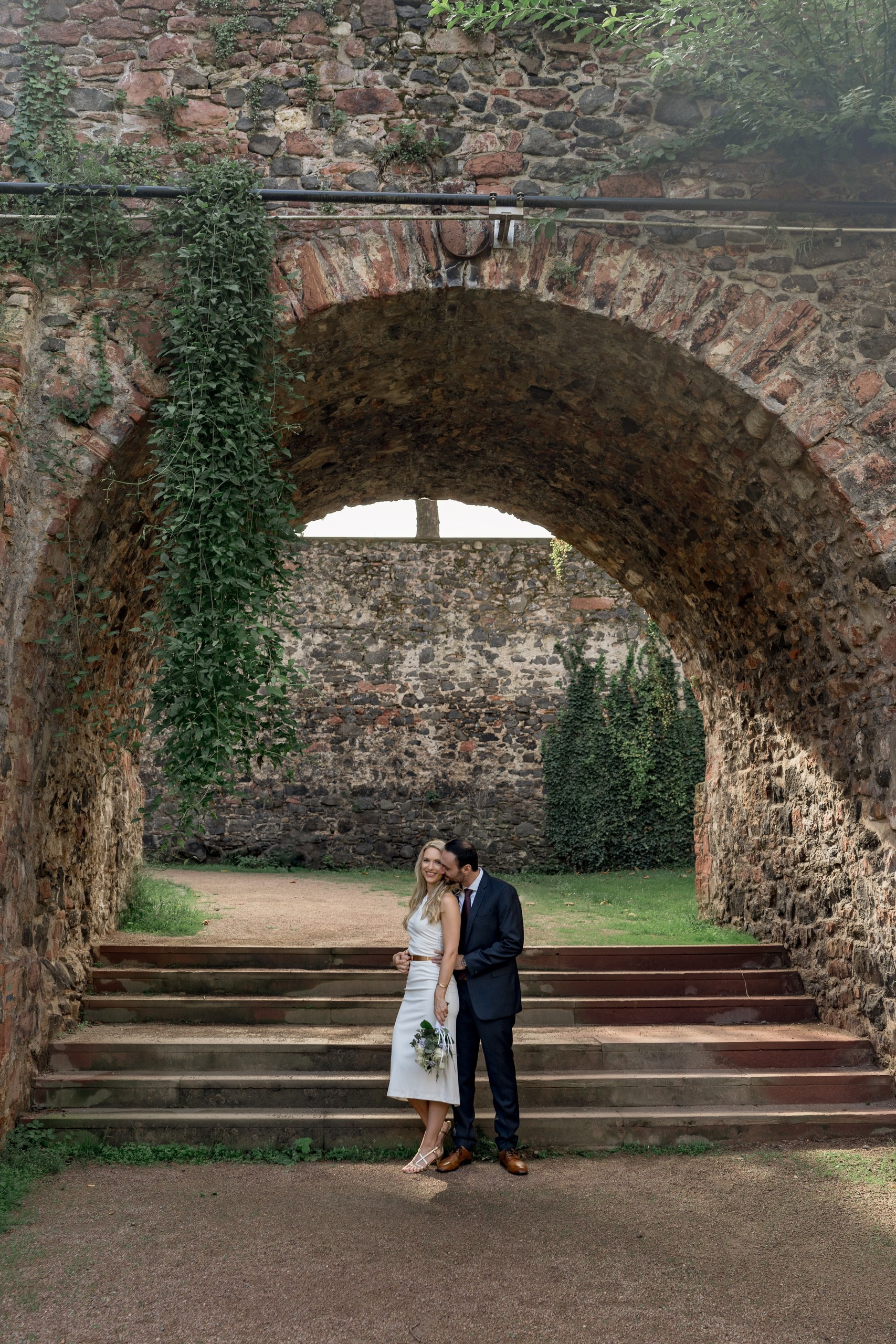 Civil Wedding in Frankfurt-Höchst — Photos at Bolongaro Palace