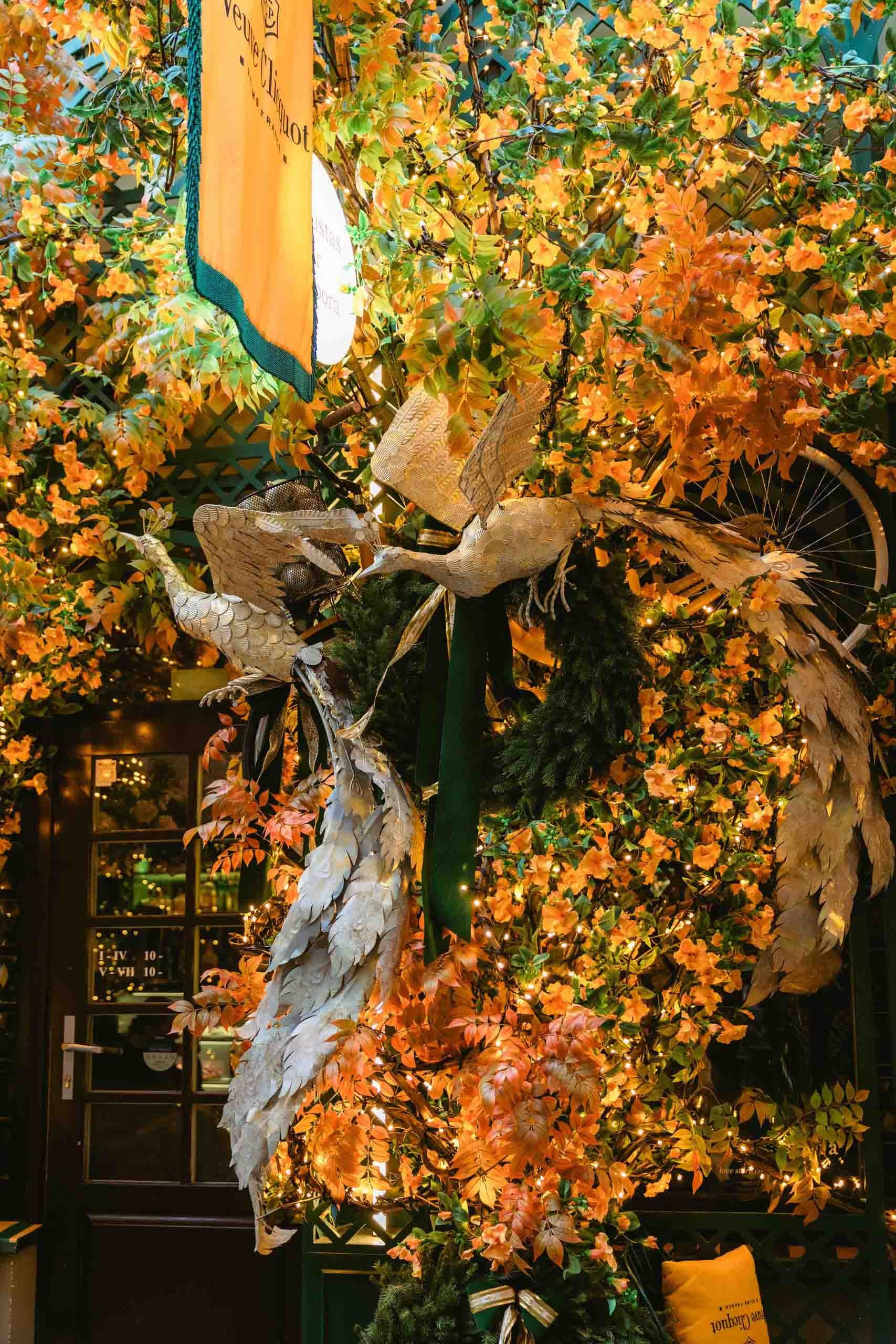 Top geriausių kavinių sąrašas Vilniuje — vietos įspūdingoms fotosesijoms. Framed by Evelina | Vestuvių fotografė