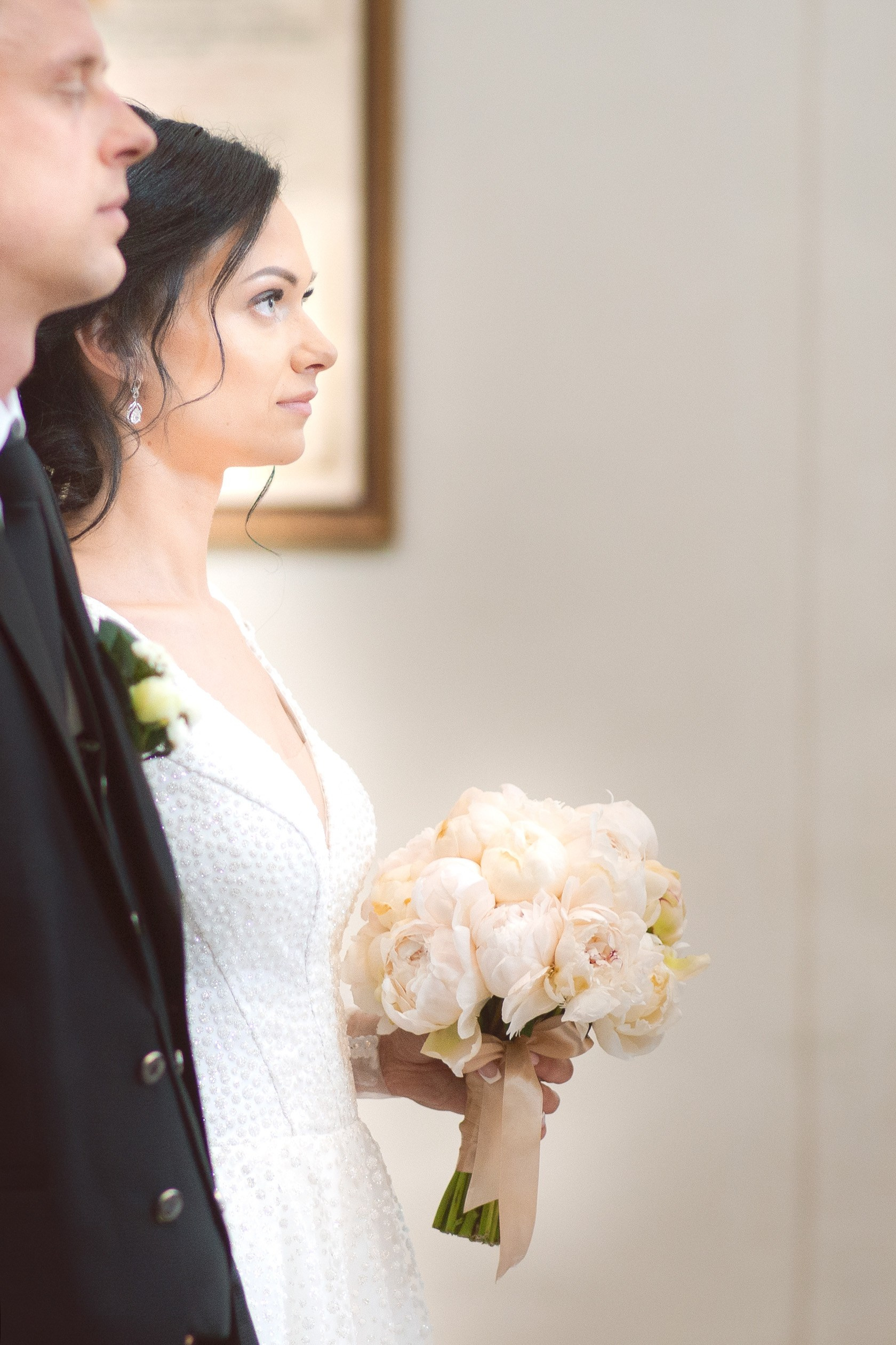 Vestuvių fotosesija, ceremonija, Vestuvių pasiruošimo fotografavimas. Vestuvių fotografas Vilnius Trakai kaina vestuvių fotografavimas fotografė personal.lt photogrpahy kainos jaunoji jaunikis nuotaka santuoka vestuvės, profesionali natūrali meninė reportažinė klasikinė fotosesija, vestuvių fotosesija gamtoje dvare