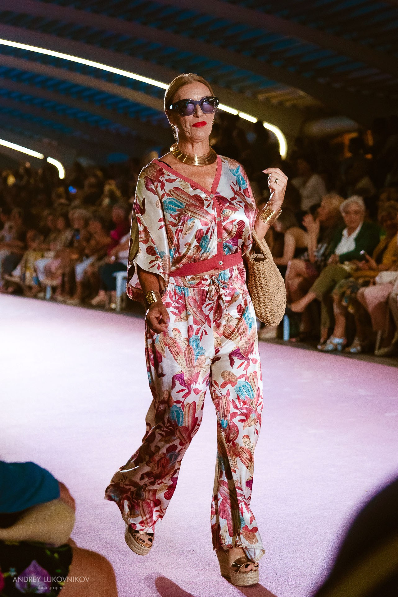 Reportaje del Fin de Semana de Torrevieja 2024 — Fotógrafo de Desfiles de Moda en España, Andrey Lukovnikov