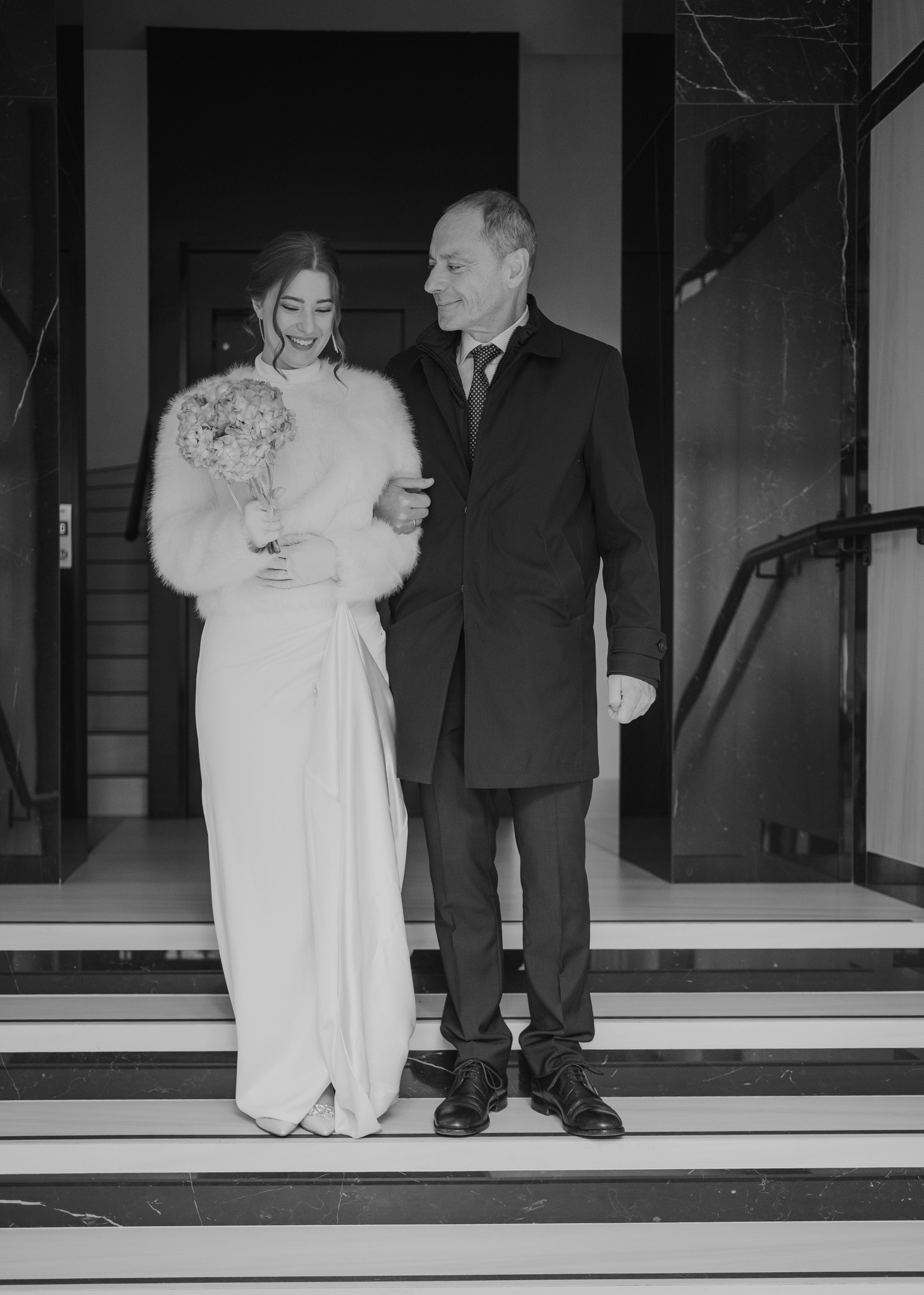 Wedding at Caffè Pedrocchi, Padua. El Velo Blanco I Wedding Photographers