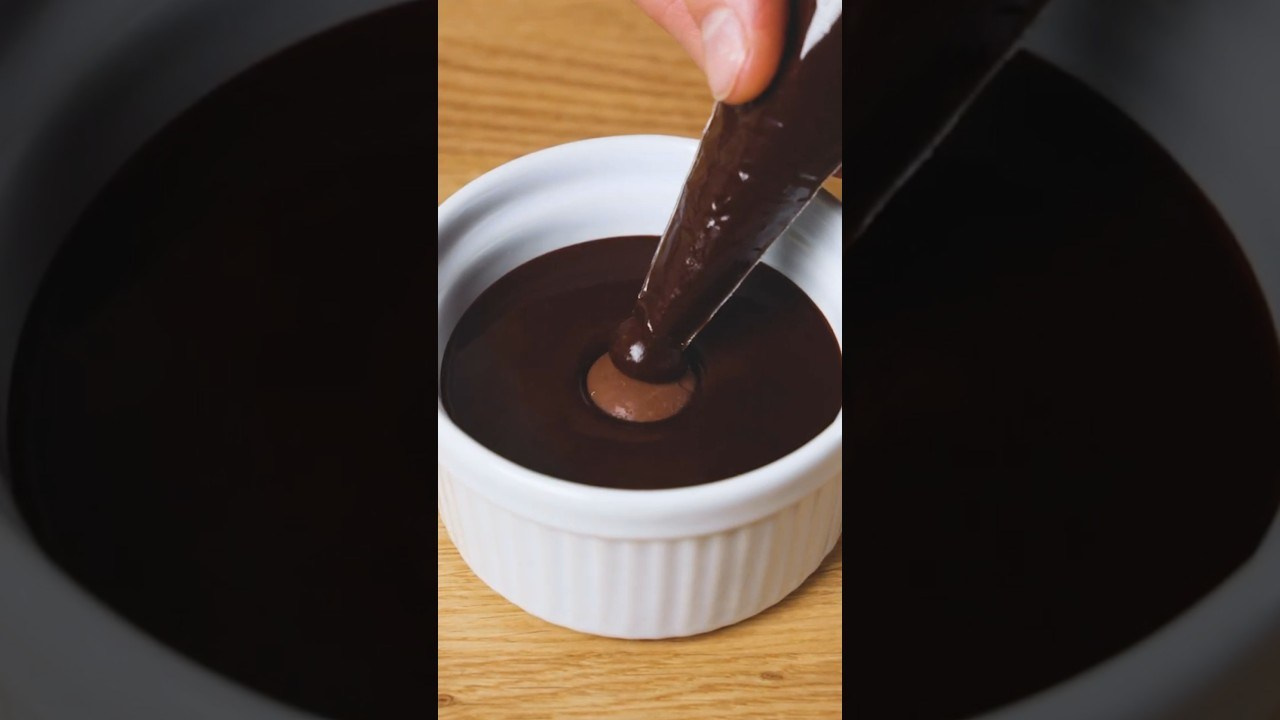 Chocolate Fondant or lava cake. Max Griss I Food Photography & Videography Helsinki