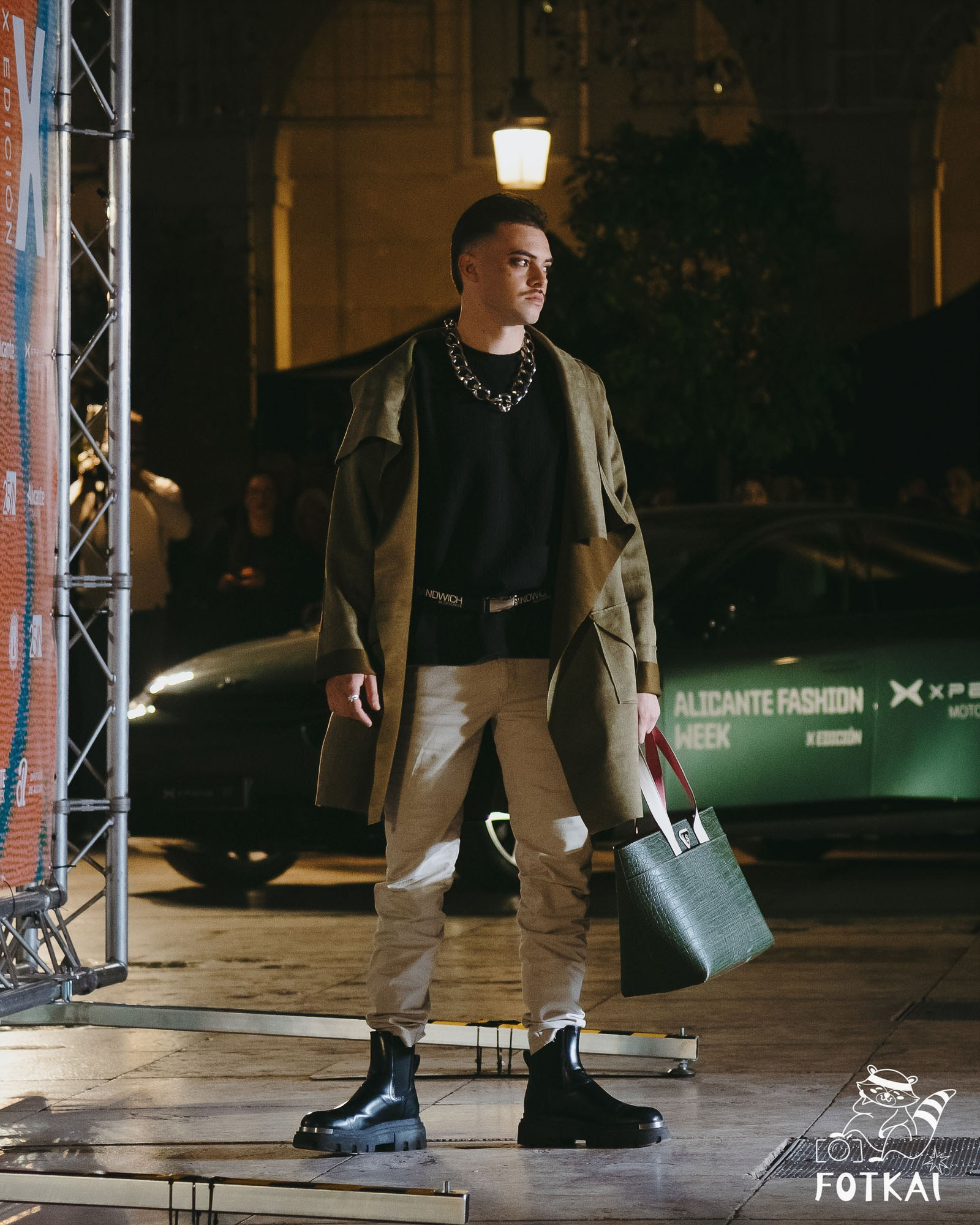 Alicante Fashion Week 2025 — фото, подиум и стиль Испании от FOTKAI
