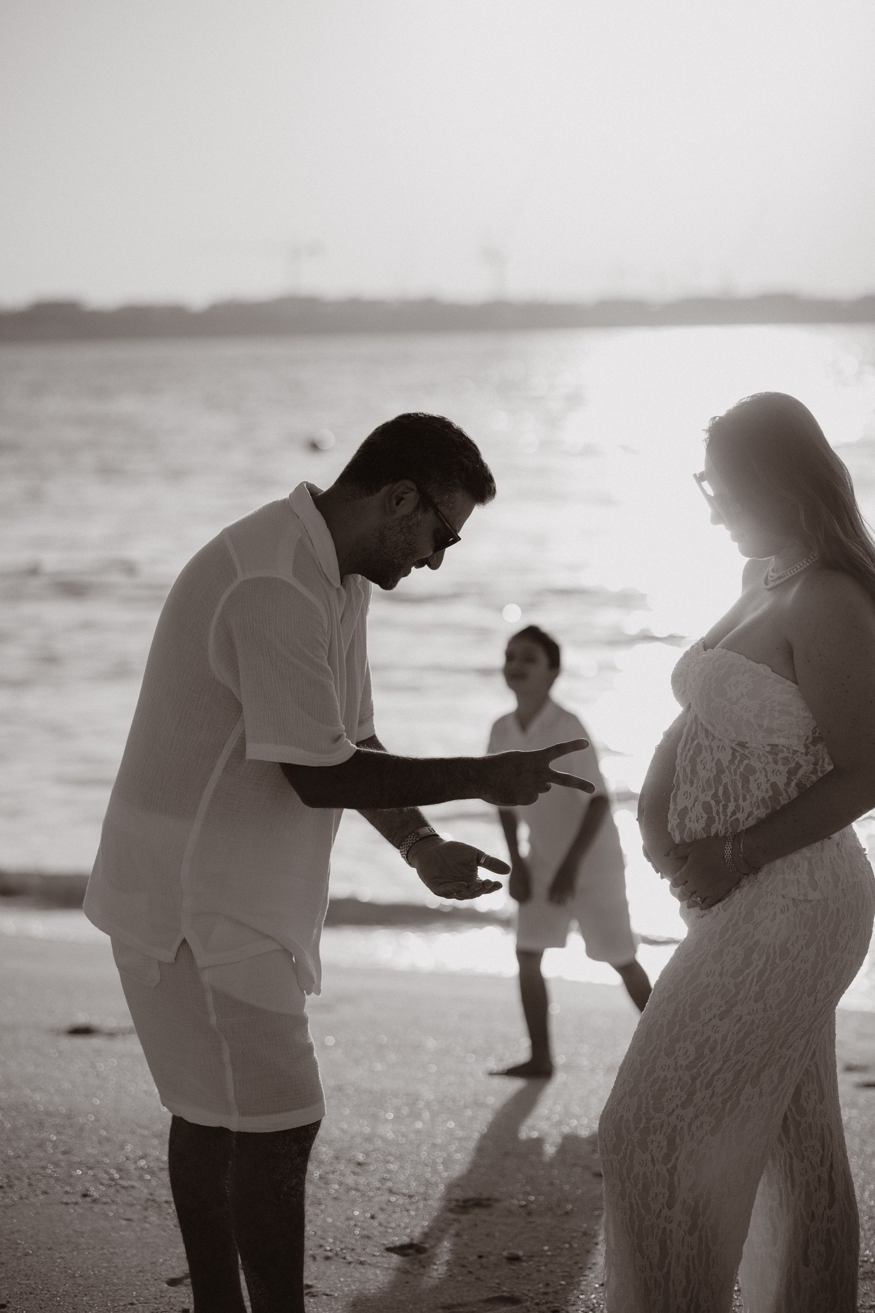 Pricing drp. Couple, Maternity & Family Photographer in Dubai, UAE & Worldwide