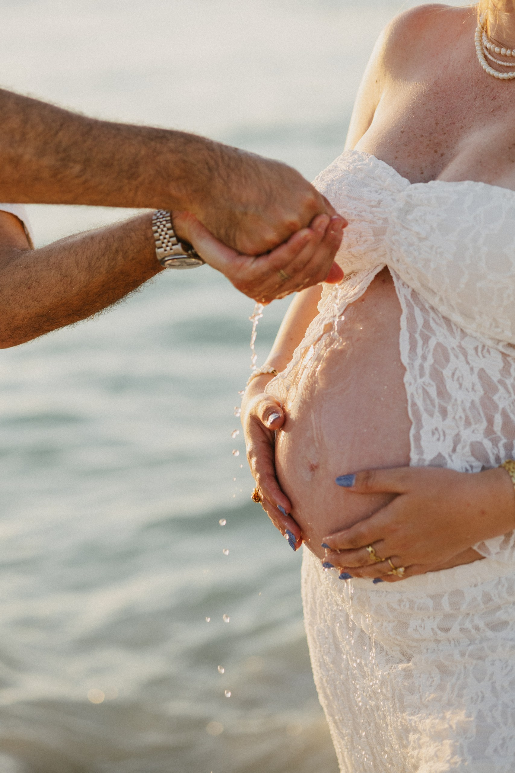 Pricing drp. Couple, Maternity & Family Photographer in Dubai, UAE & Worldwide