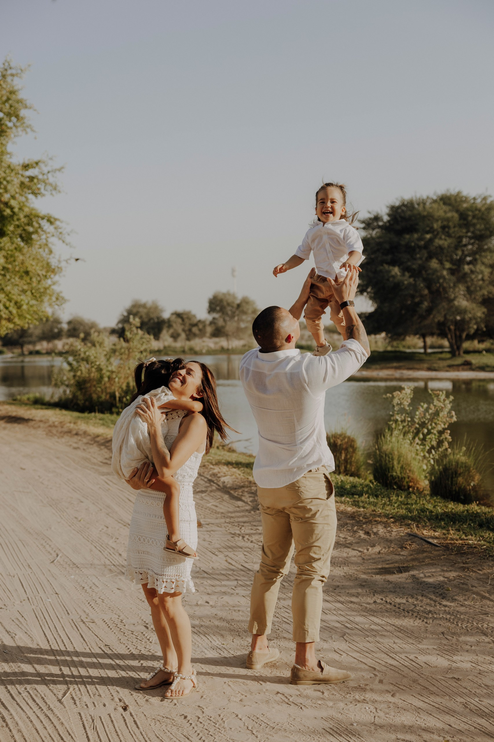 Pricing drp. Couple, Maternity & Family Photographer in Dubai, UAE & Worldwide