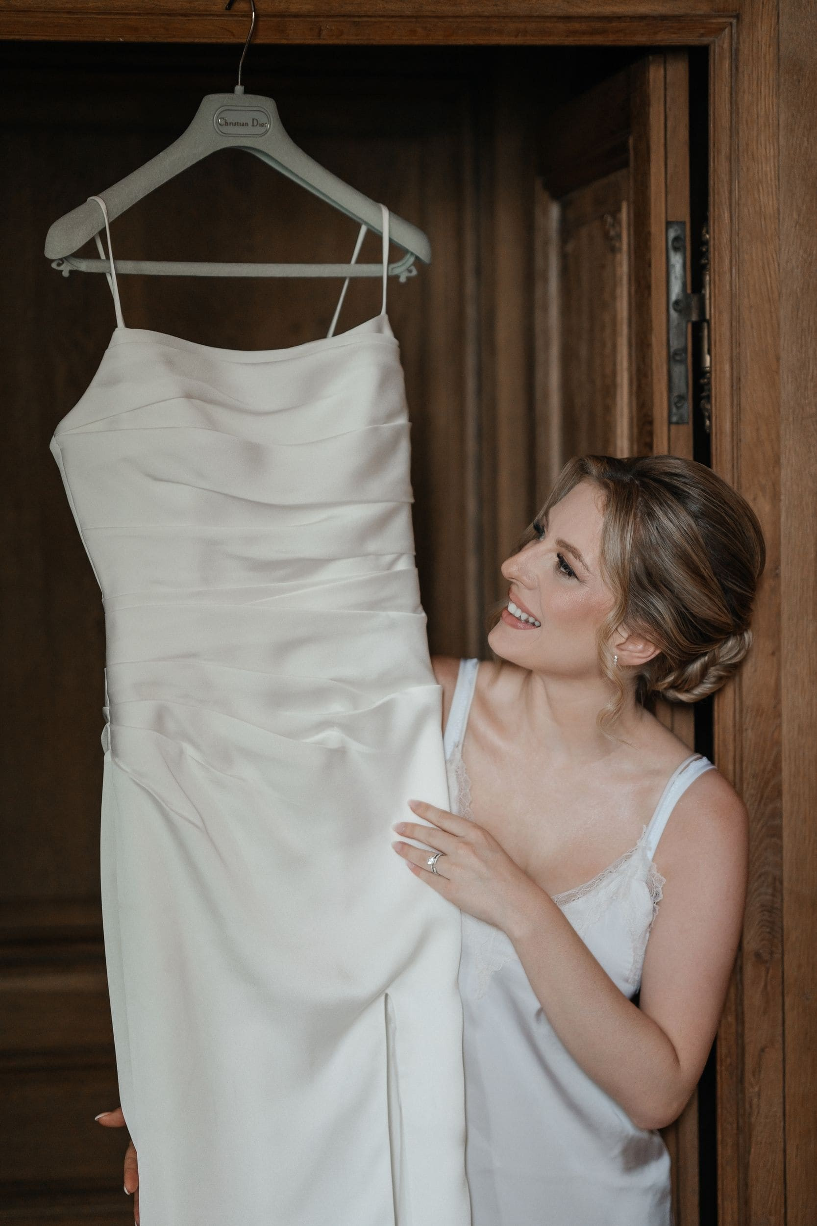 bride with the morning dress