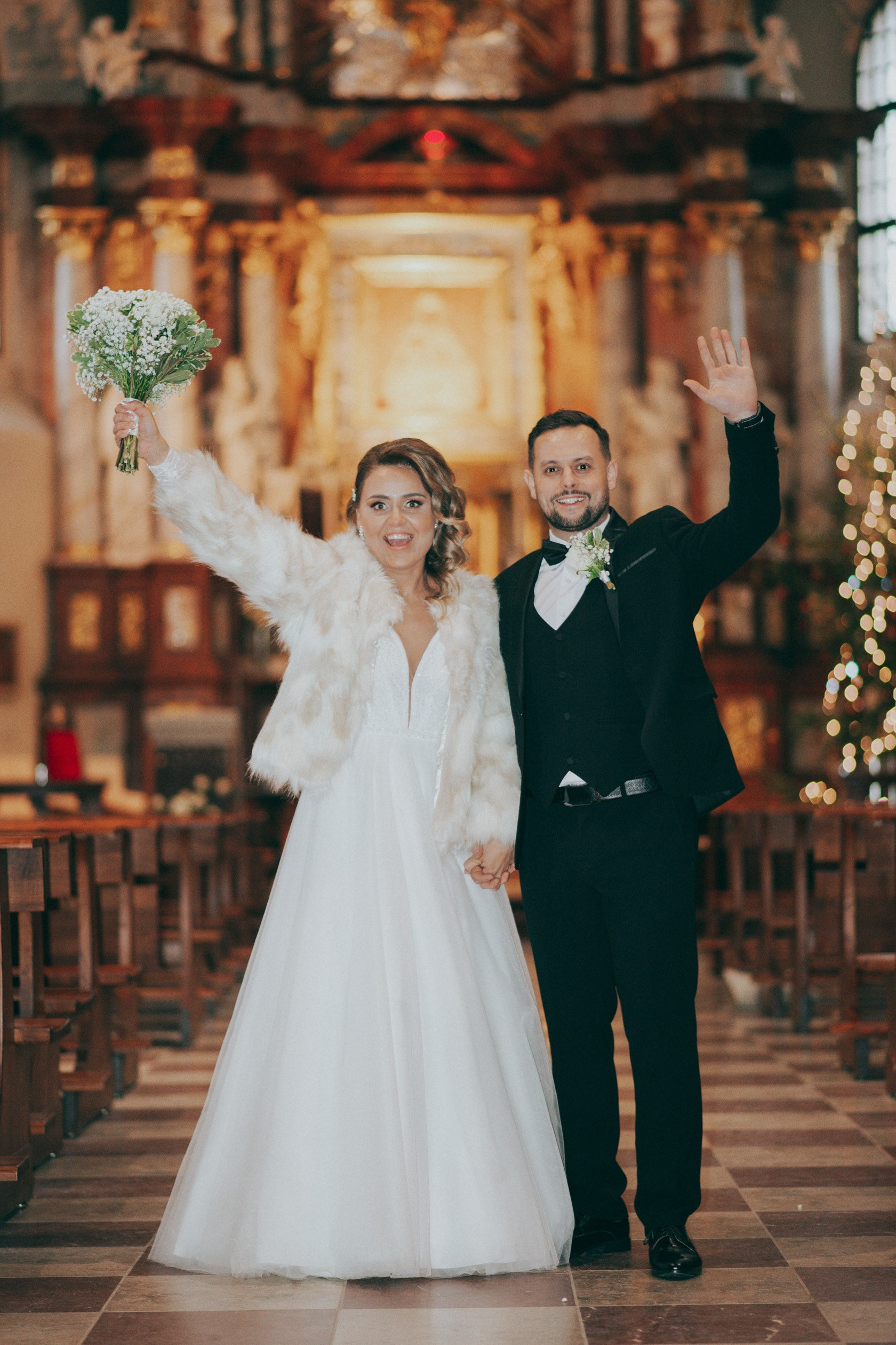 Vestuvių fotosesija, ceremonija, Vestuvių pasiruošimo fotografavimas. Vestuvių fotografas Vilnius Trakai kaina vestuvių fotografavimas fotografė personal.lt photogrpahy kainos jaunoji jaunikis nuotaka santuoka vestuvės, profesionali natūrali meninė reportažinė klasikinė fotosesija
