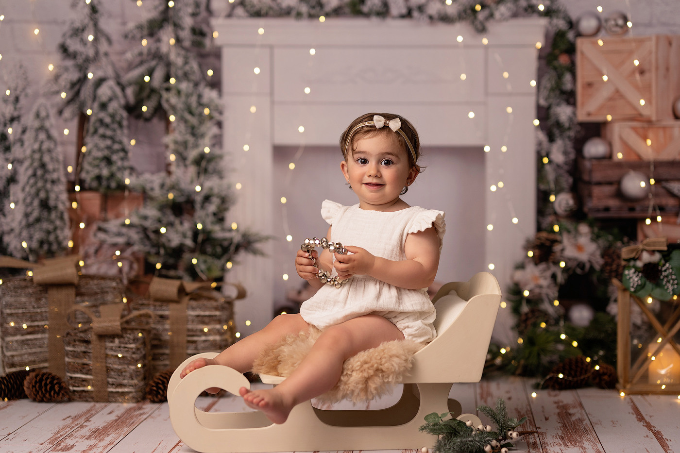 Christmas mini sessions 2025| Sydney. Newborn and family photographer. Hills District. Sydney