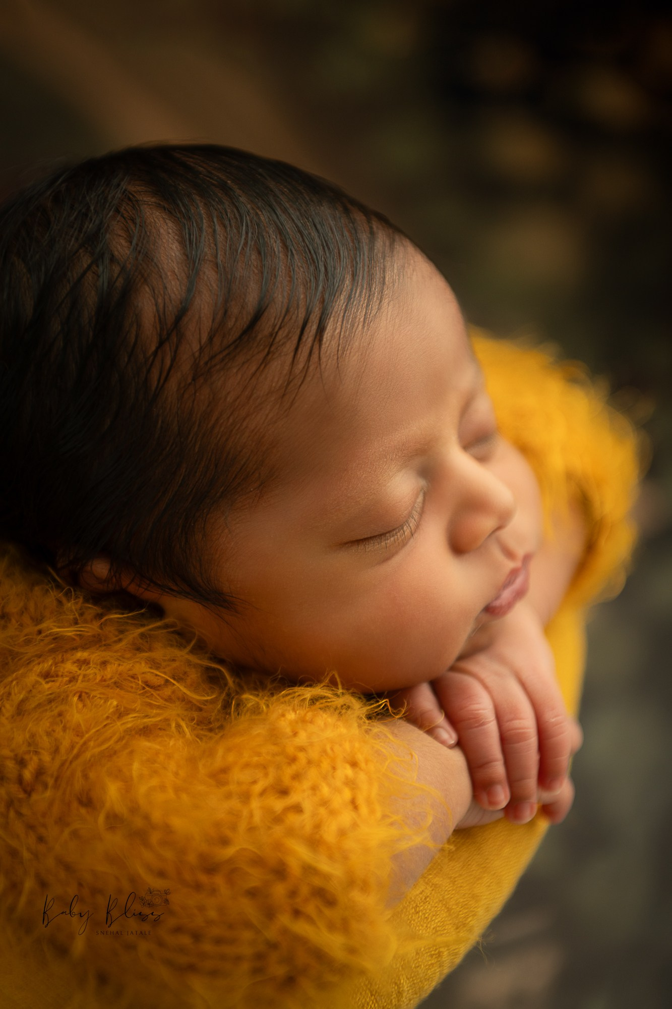 Newborn Photographer in Doha | Luxury Baby Photography Qatar