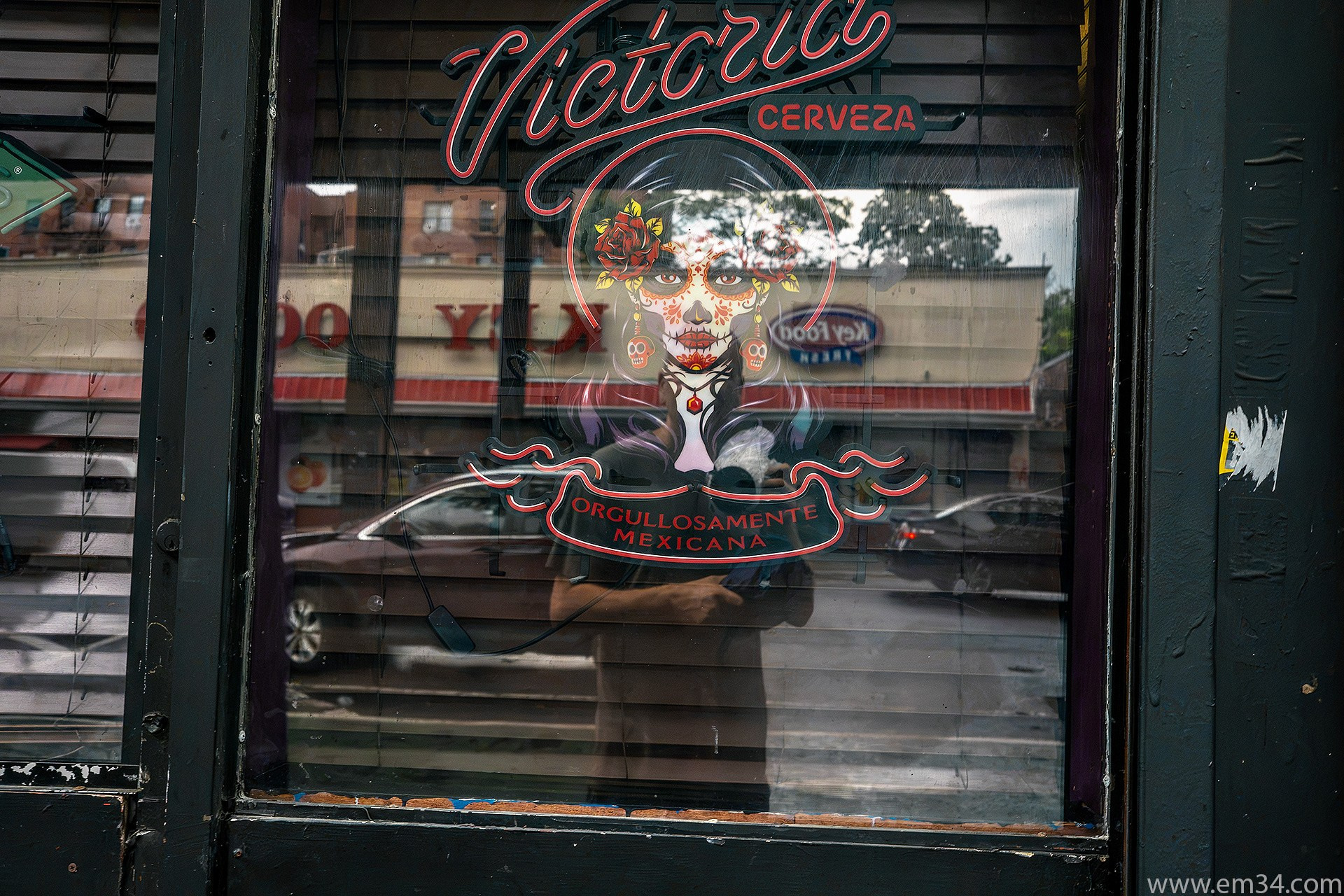 Street Photography in the Bronx — Everyday Life in NYC