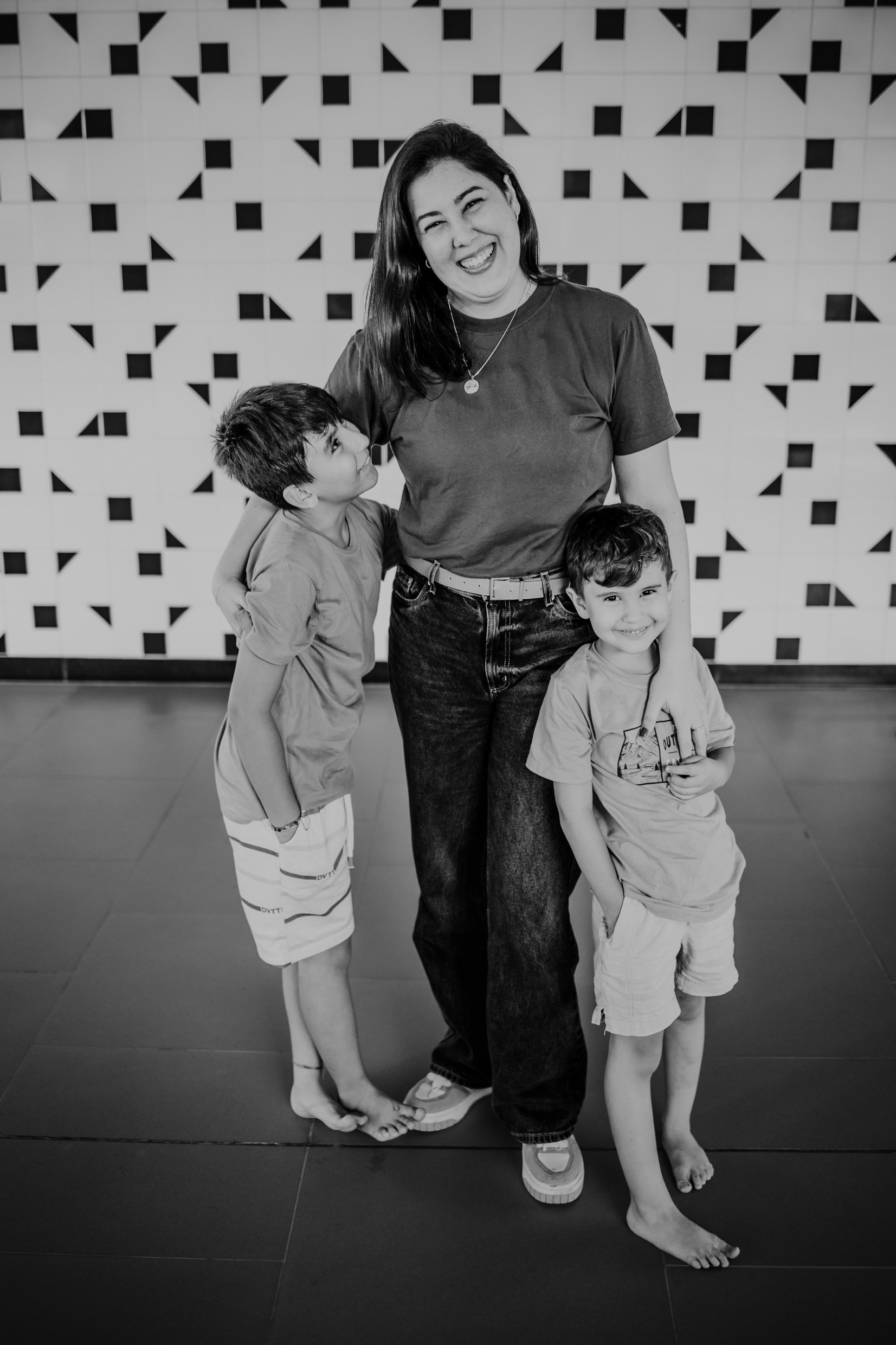 Ensaio mãe e filhos em Brasília • Asa Norte | Fotografia de Família. Fotógrafa em Brasília e Recife | Ensaios de família, gestante e festas infantis — Ize Fotografia