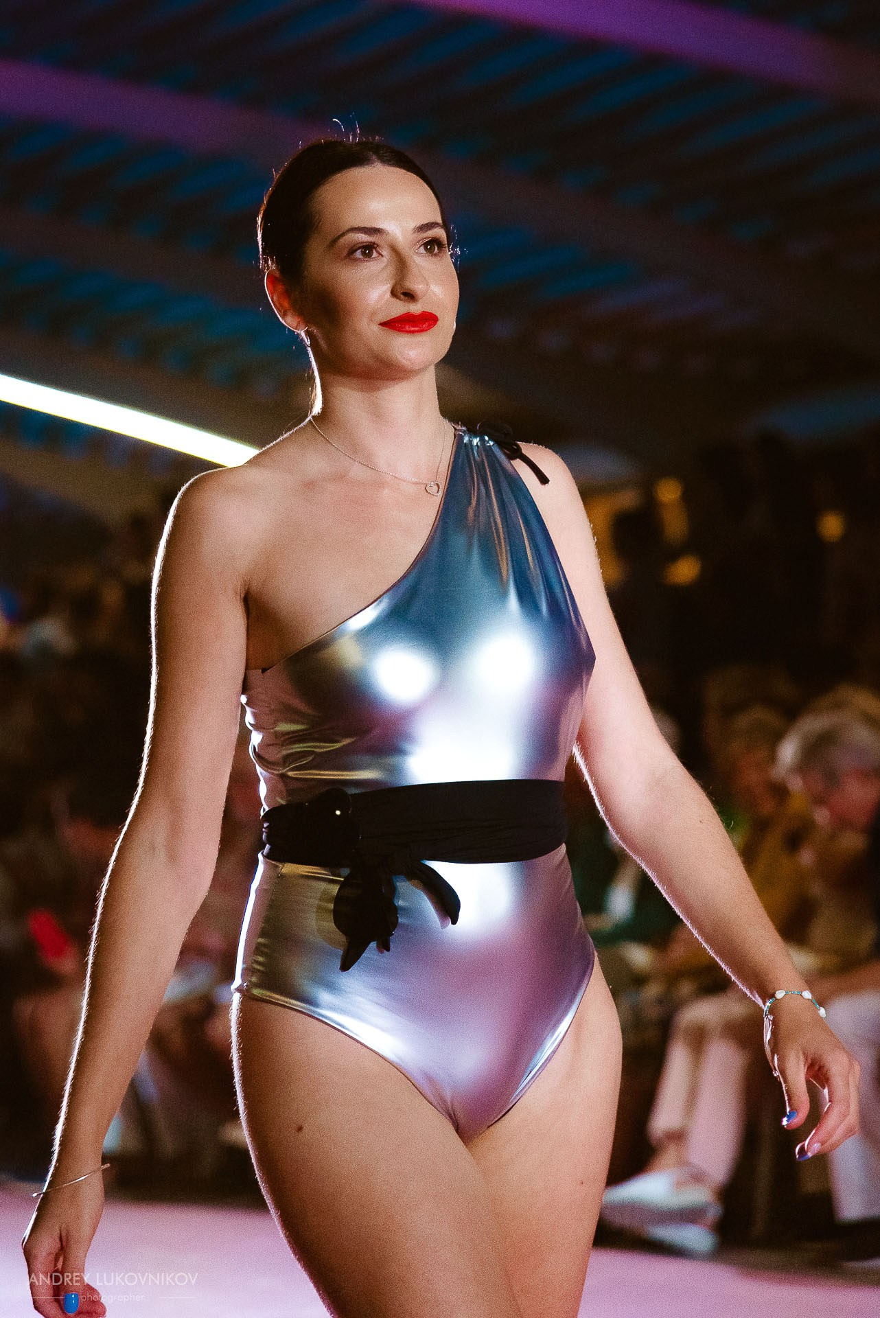 Reportaje del Fin de Semana de Torrevieja 2024 — Fotógrafo de Desfiles de Moda en España, Andrey Lukovnikov