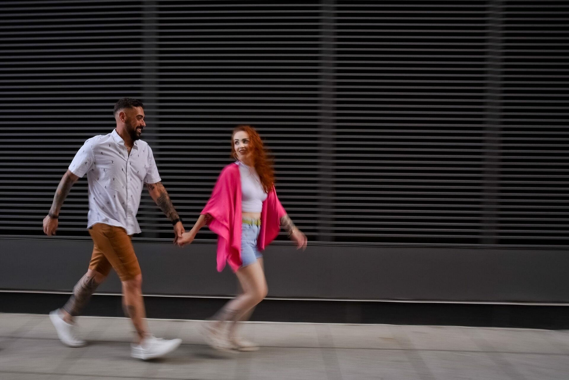 Exploring Love’s Canvas: Nagila and Ewerton’s Boston Photoshoot at Fan Pier Park. Wedding photographer in Orlando, Boston & New York Anderson Marques