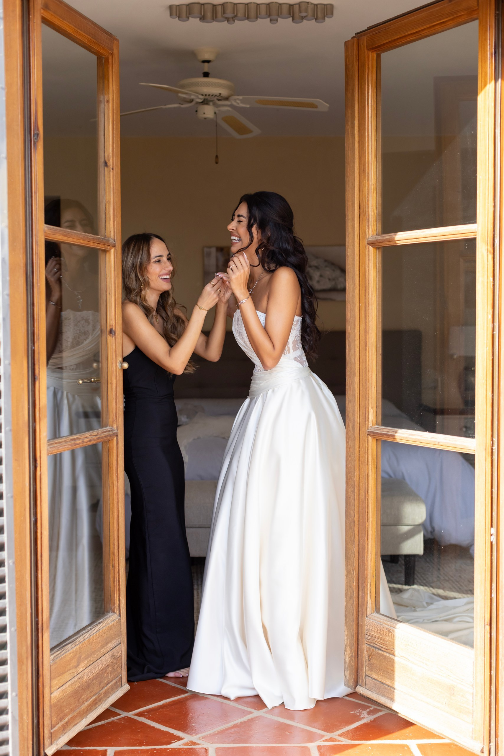 Photographer and Videographer in Malaga Spain. DiaFoto Weddings · Premium Destination Wedding Photographer & Videographer in Barcelona