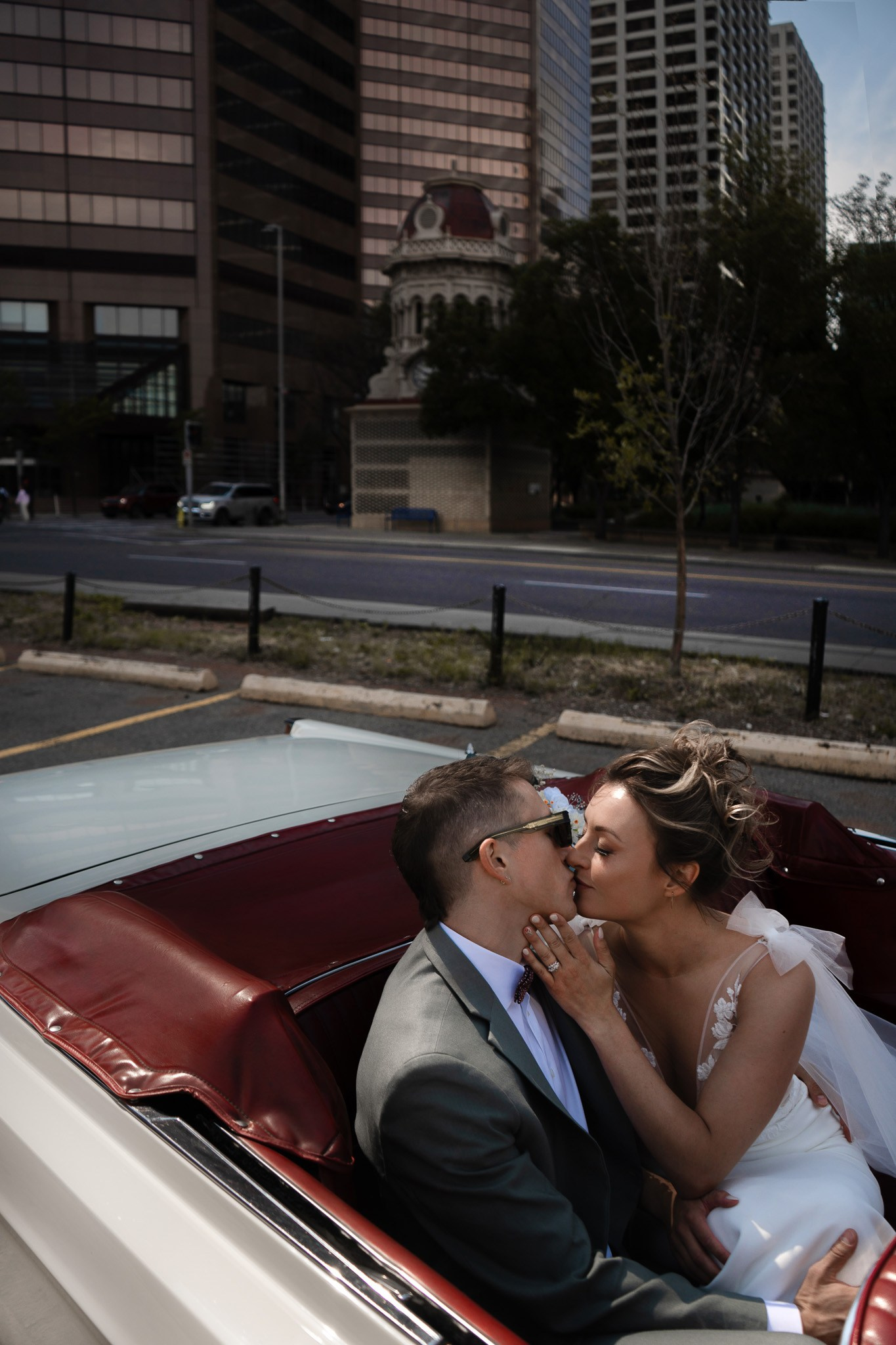 Weddings, lifestyle Max