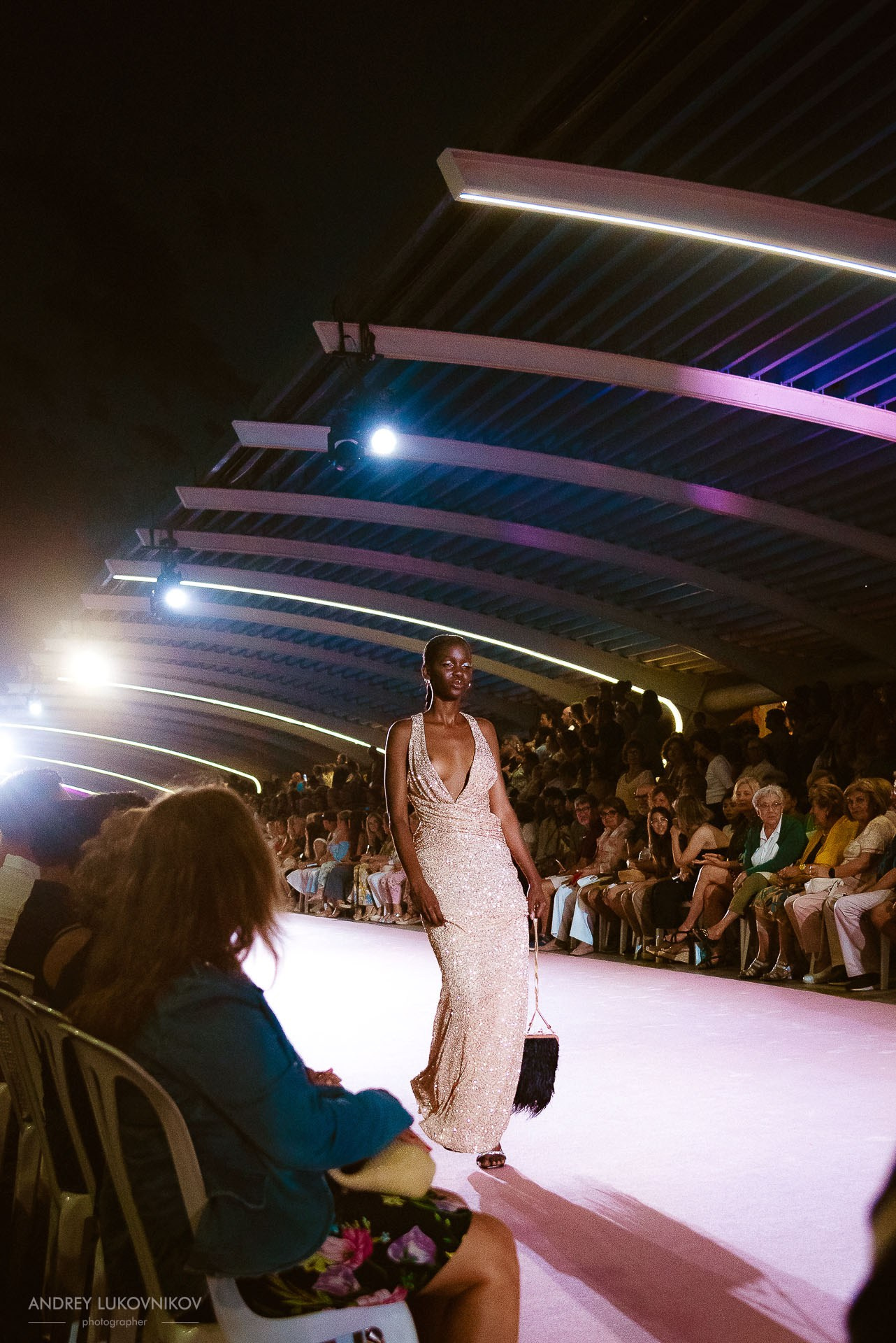 Reportaje del Fin de Semana de Torrevieja 2024 — Fotógrafo de Desfiles de Moda en España, Andrey Lukovnikov