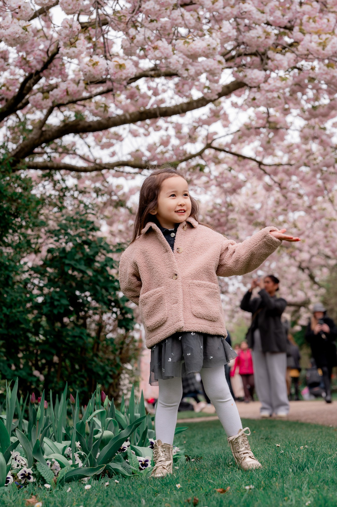 Family and event photographer in London Aigerim Qali