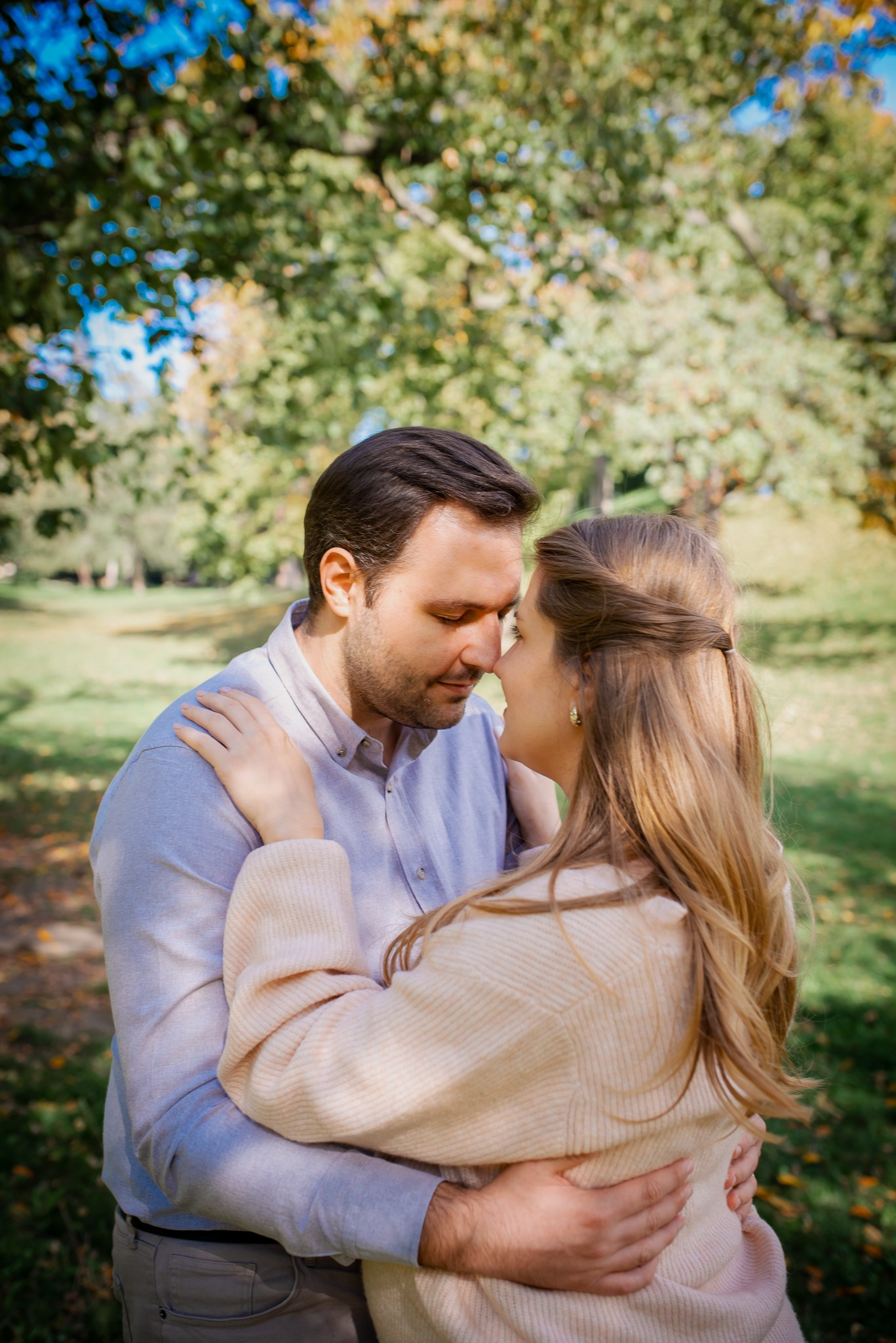 Maternity Photographer in Prague | Yana Stelmakh