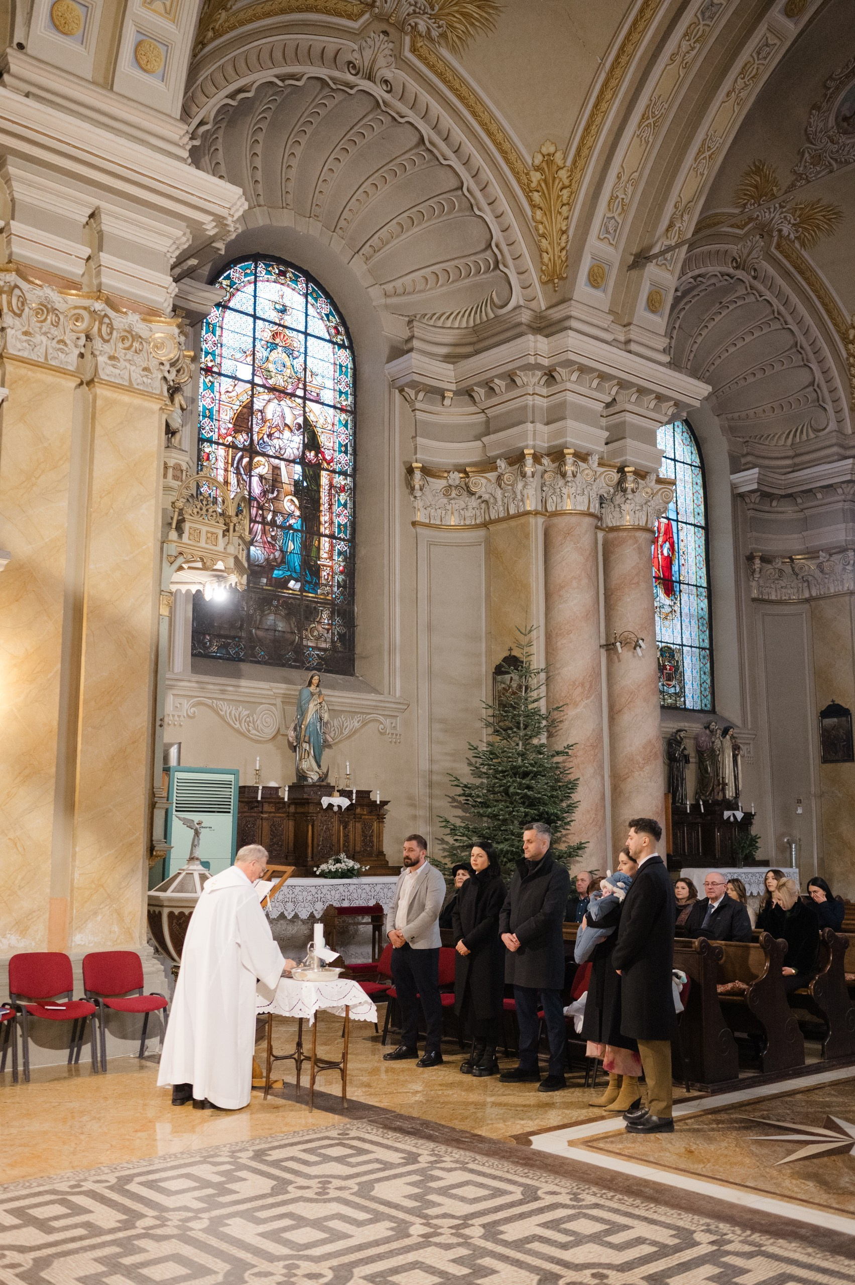 Fotograf botez Brașov – fotografie autentică și naturală | Happy Souls