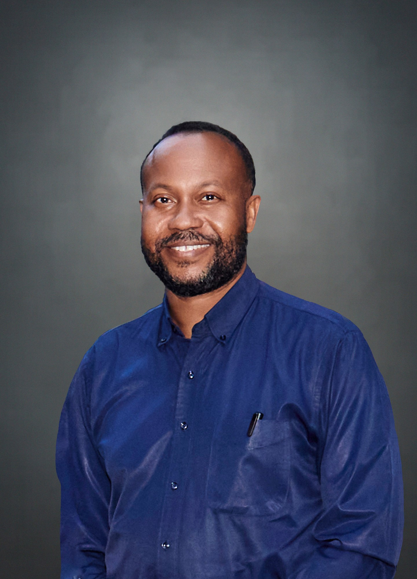 Professional LinkedIn headshot of a business professional in NYC