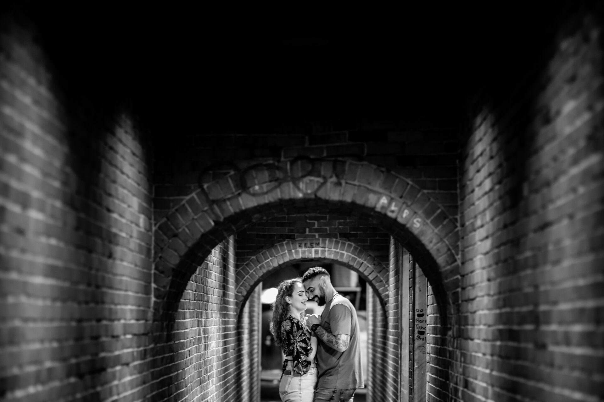Exploring Love’s Canvas: Nagila and Ewerton’s Boston Photoshoot at Fan Pier Park. Wedding photographer in Orlando, Boston & New York Anderson Marques