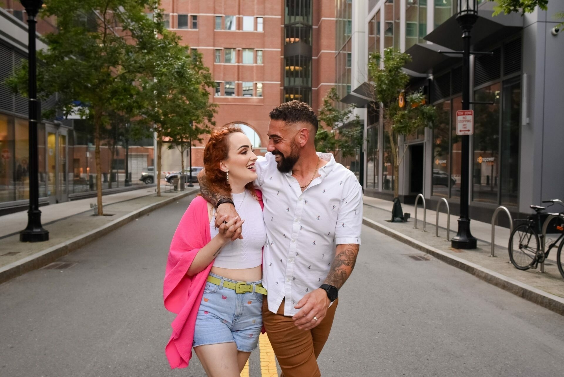 Exploring Love’s Canvas: Nagila and Ewerton’s Boston Photoshoot at Fan Pier Park. Wedding photographer in Orlando, Boston & New York Anderson Marques