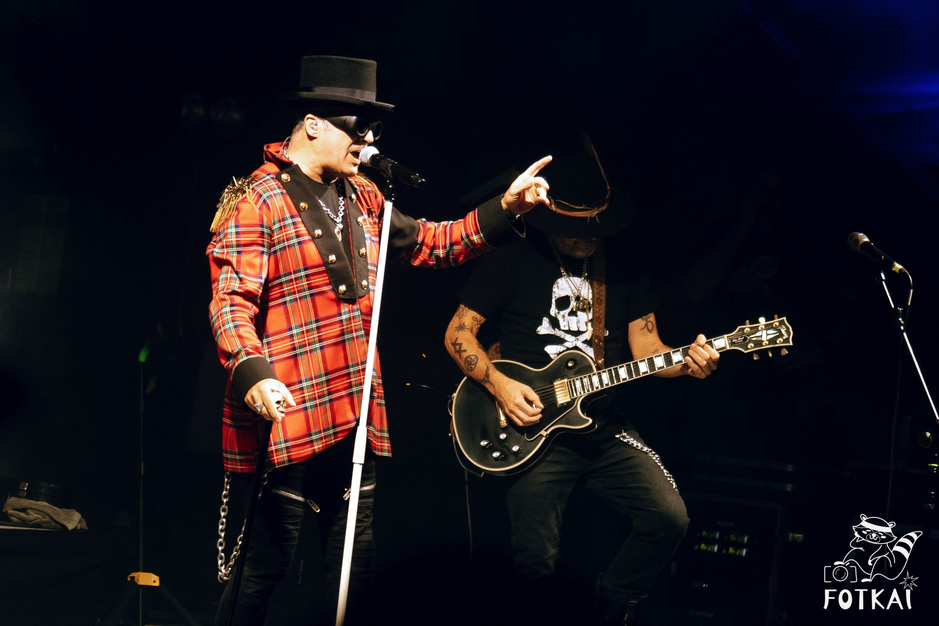 Фотоотчёт Street Food Market Torrevieja — Seguridad Social & Las Hienas DJs | FOTKAI