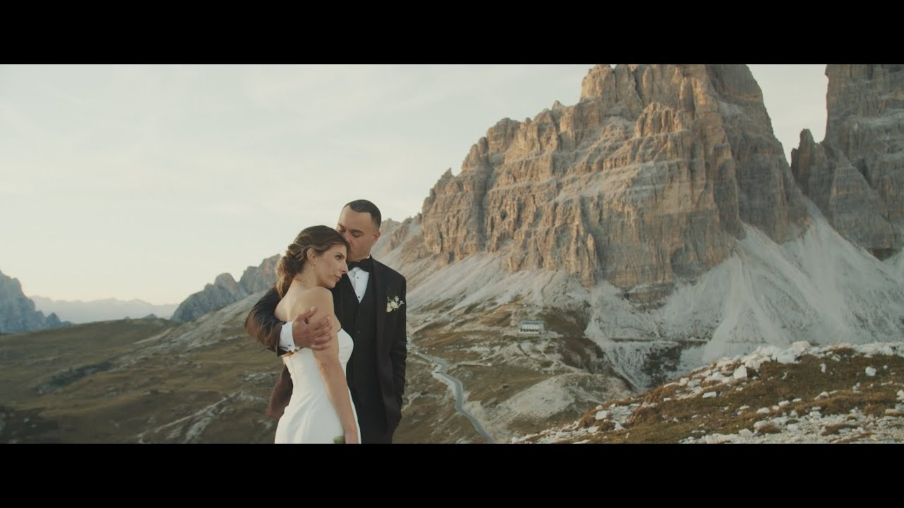 Portfolio. Iceland elopement wedding videographer