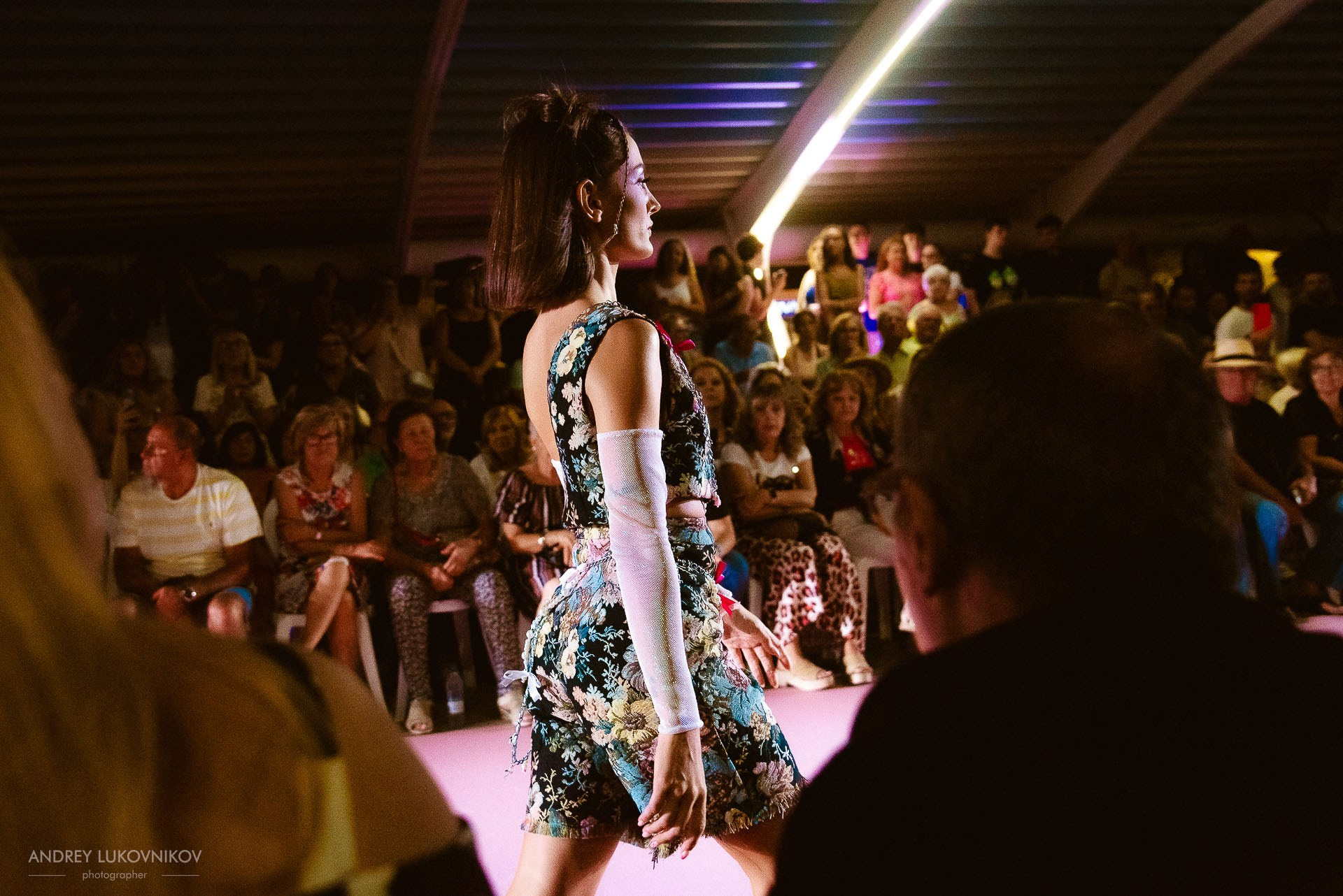 Reportaje del Fin de Semana de Torrevieja 2024 — Fotógrafo de Desfiles de Moda en España, Andrey Lukovnikov