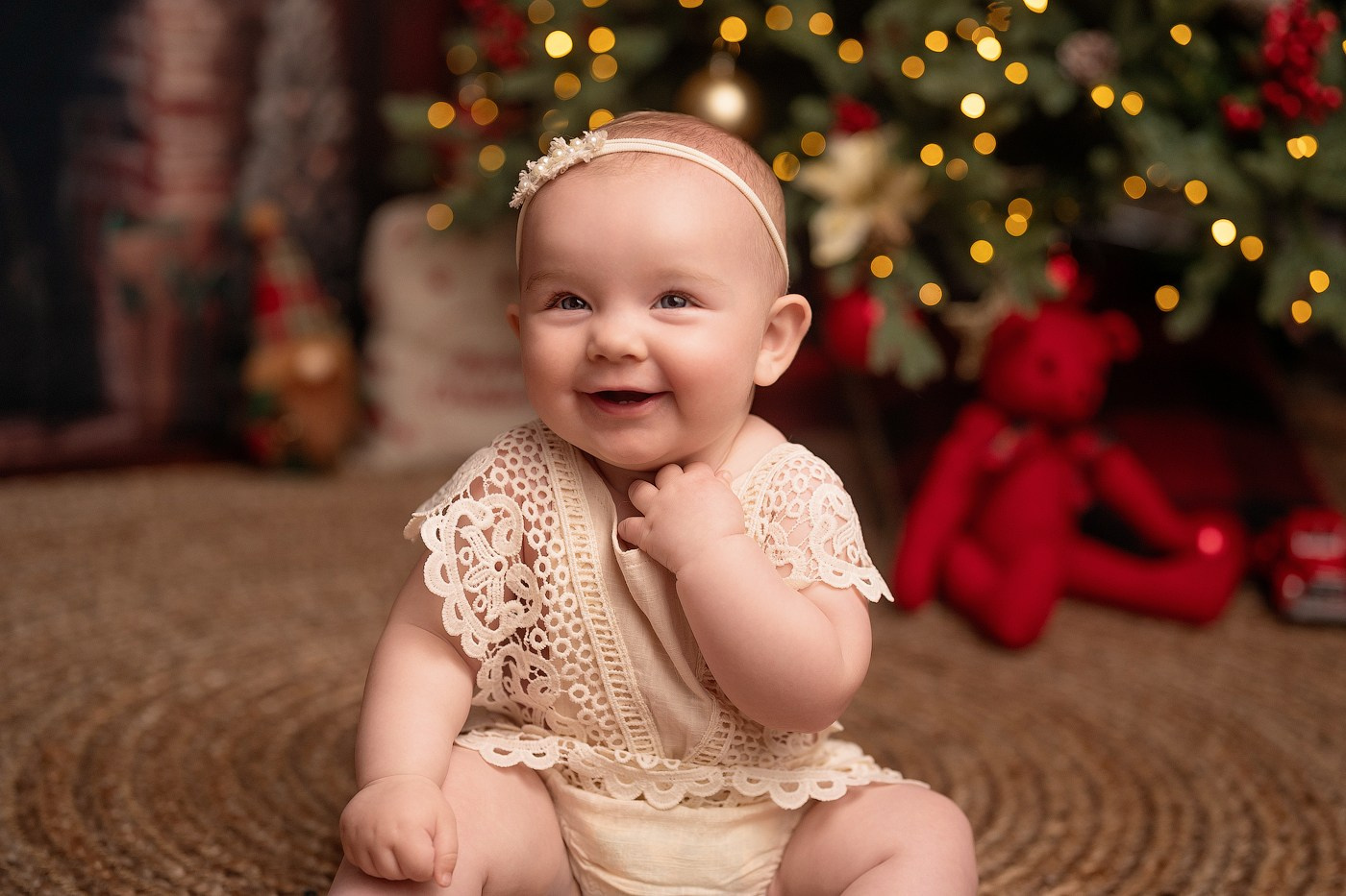 Christmas mini sessions 2025| Sydney. Newborn and family photographer. Hills District. Sydney