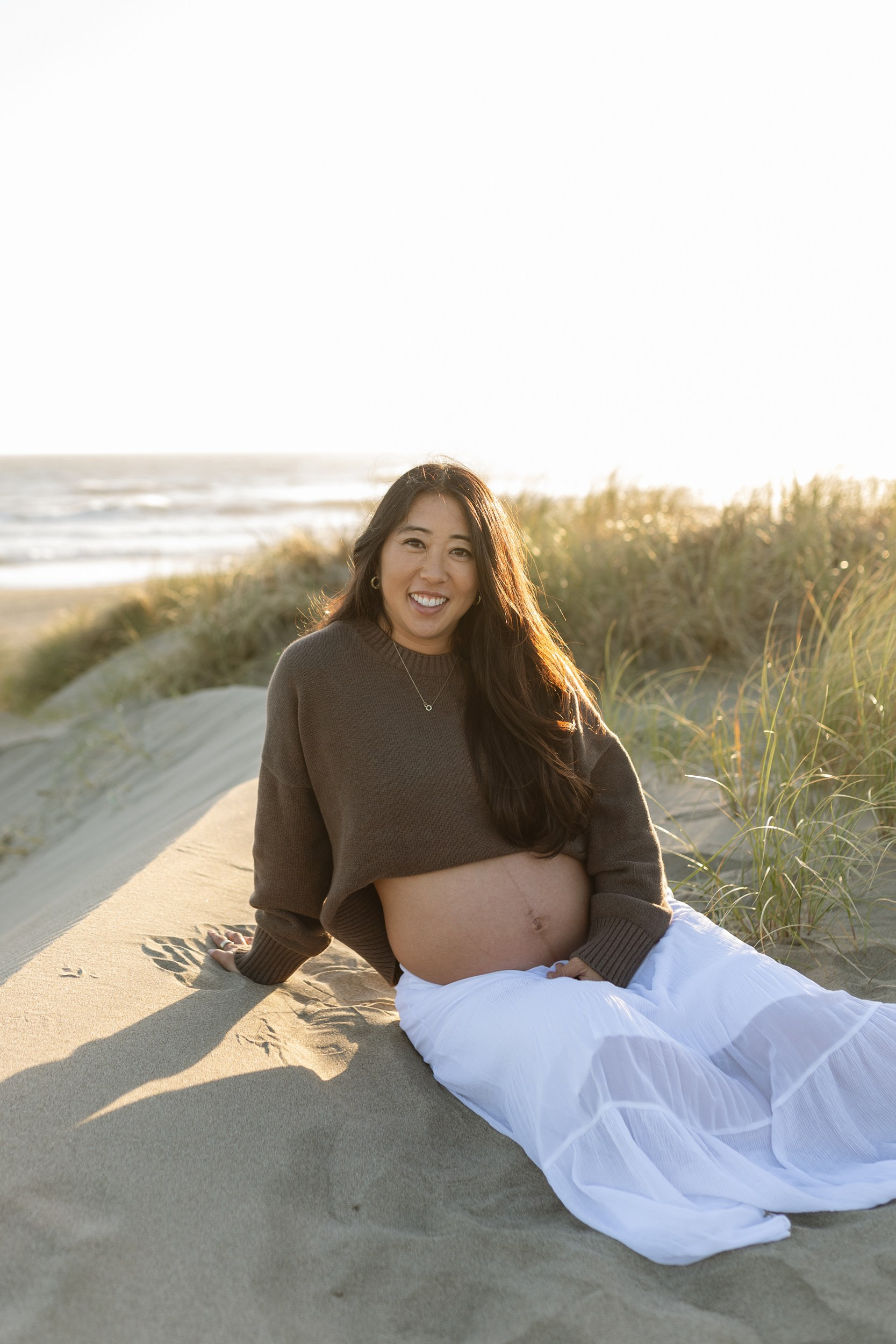 Authentic pregnancy photoshoot at Ocean Beach San Francisco
