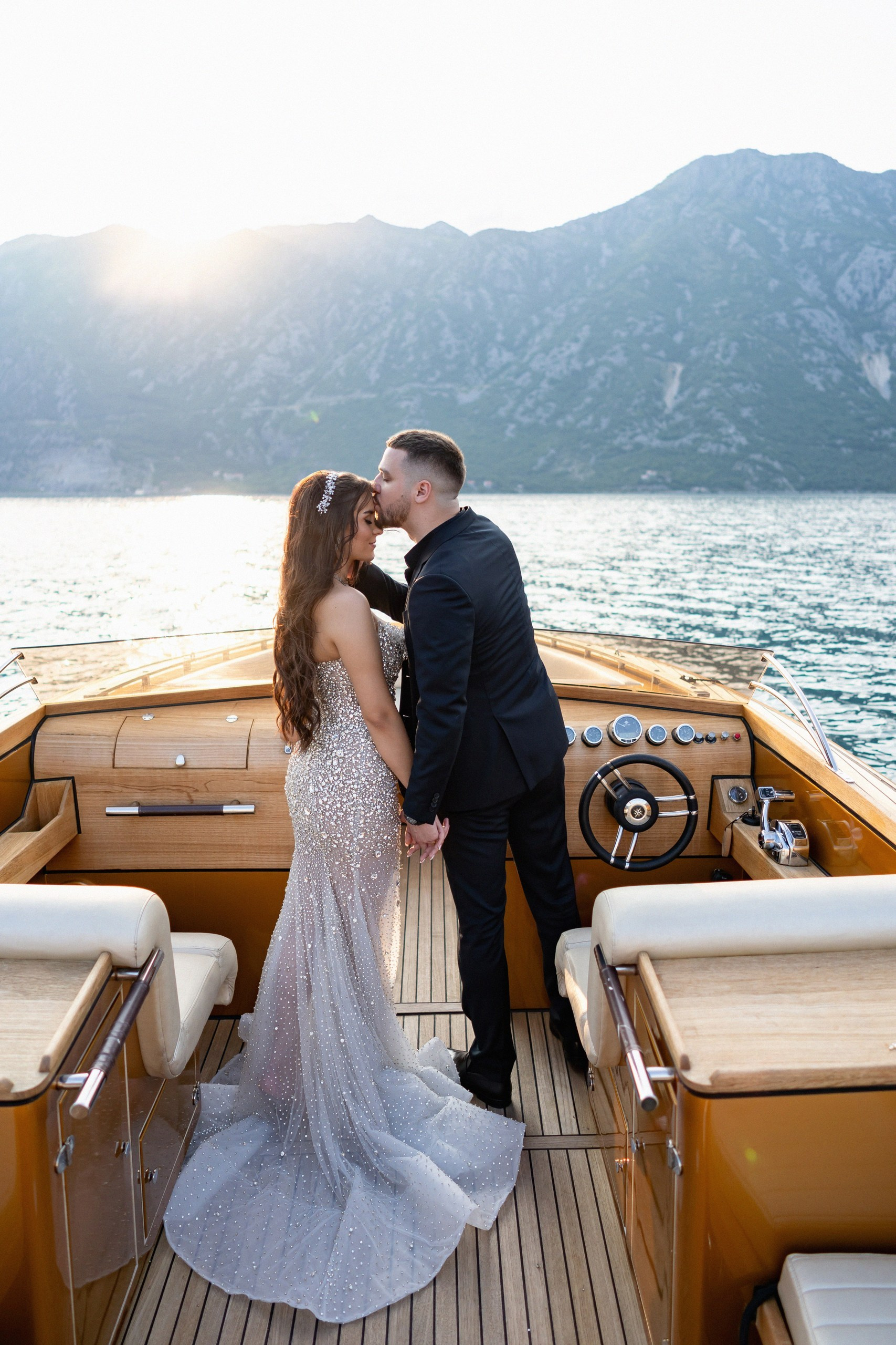 Bryllup i Perast: steder, seremoni, sesong og gode råd