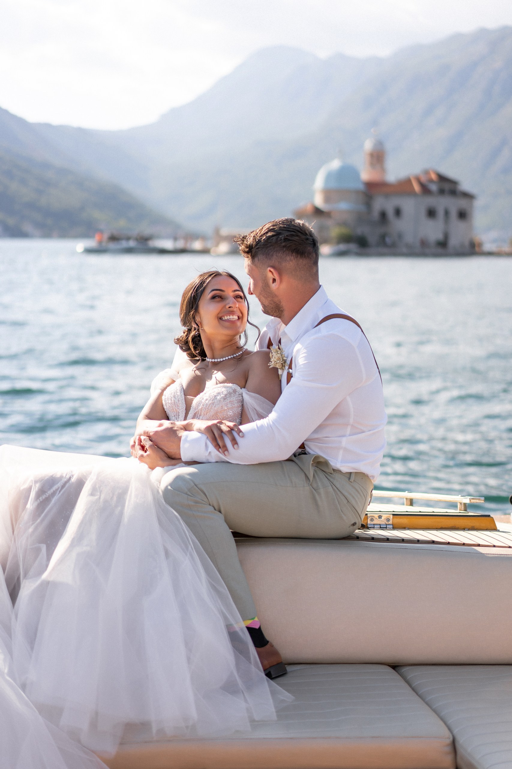Bryllup i Perast: steder, seremoni, sesong og gode råd