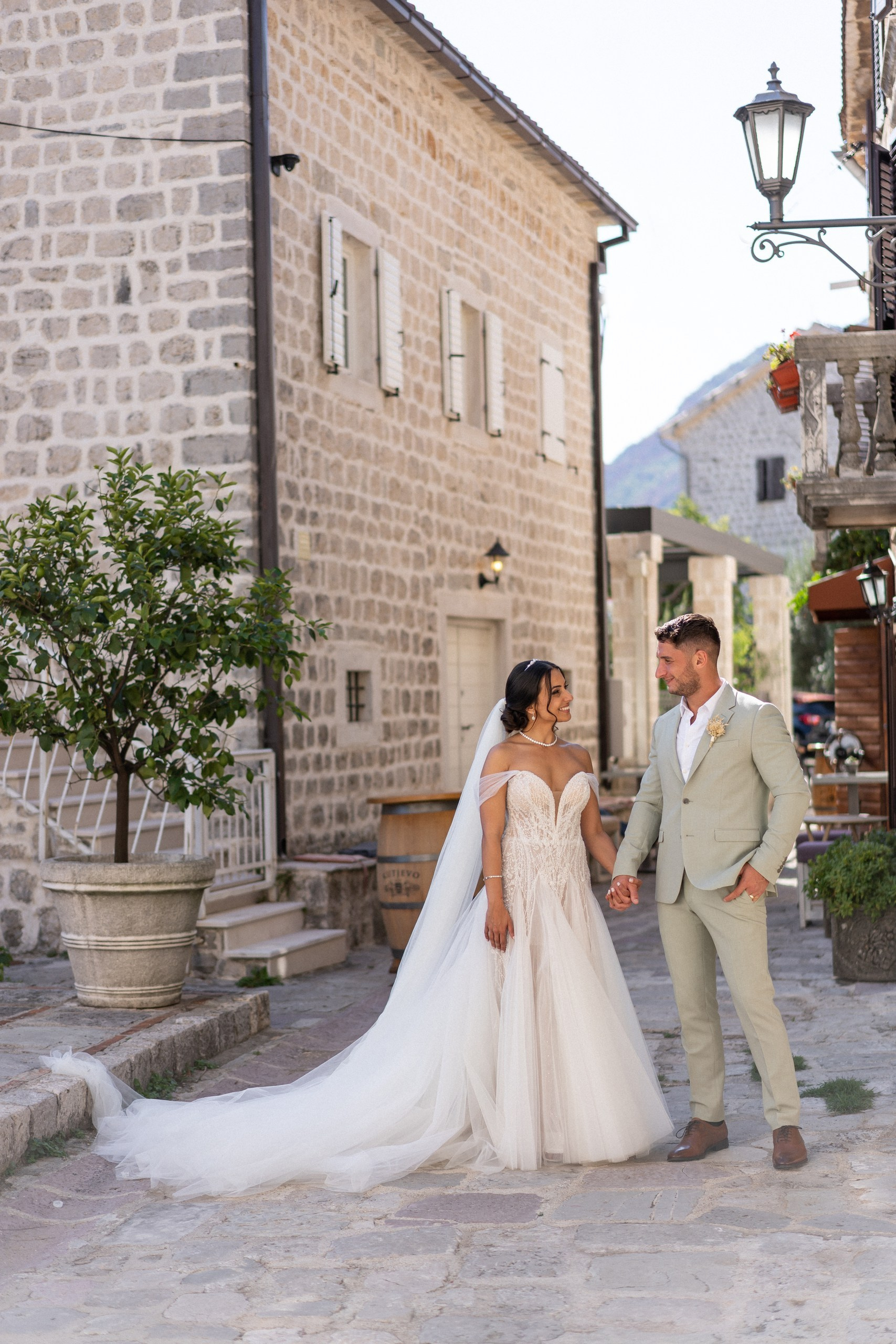 Bryllup i Perast: steder, seremoni, sesong og gode råd