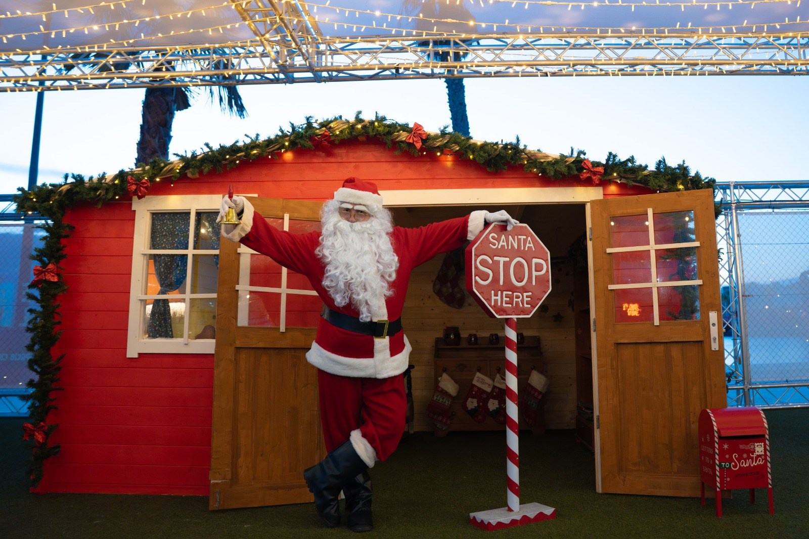 Navalia in Alicante, a Christmas village by the sea with free access and family activities | FOTKAI